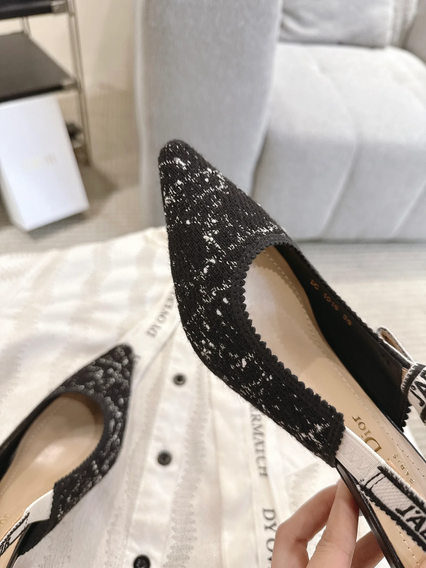 CD 25fw kitten slingback heels