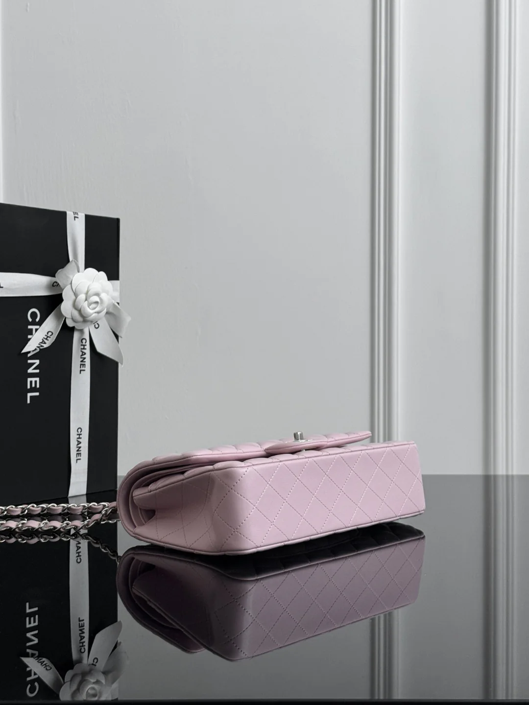 Chan cf25 chain shoulder bag