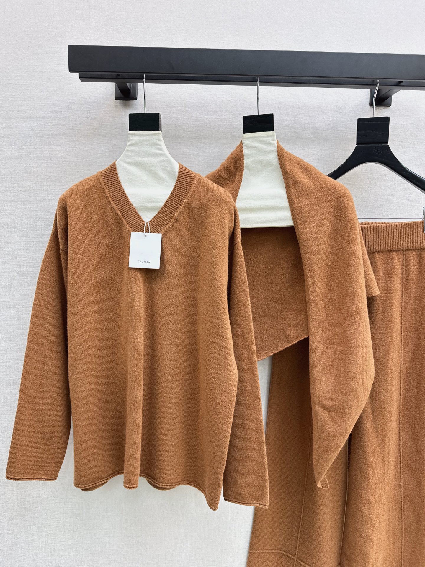Row 26fw wool cape sweater pants sets