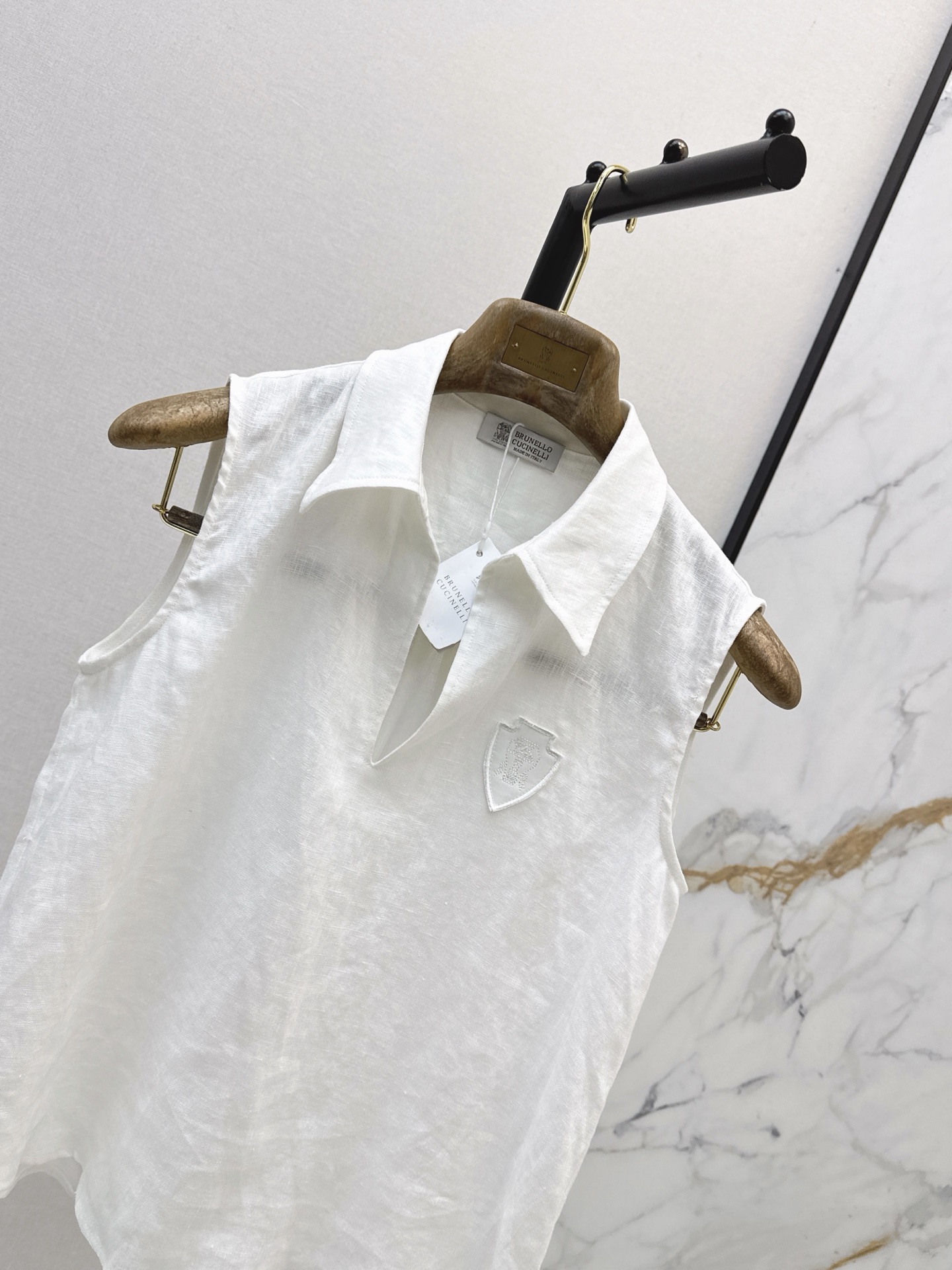 Brun 26ss sleeveless shirt
