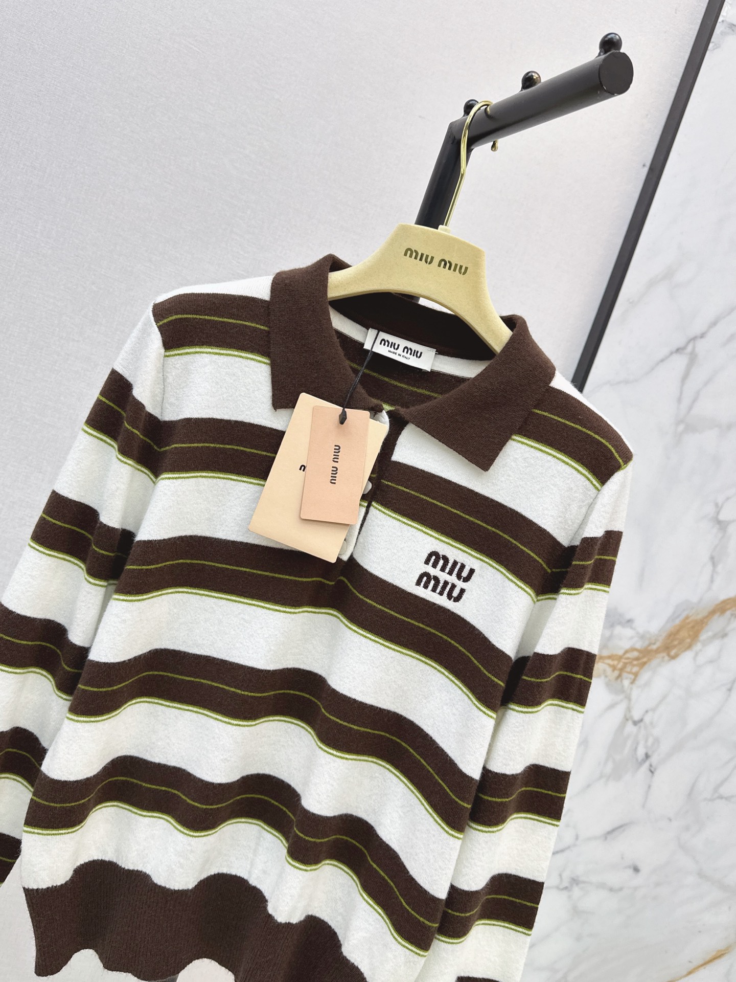 Miu 26fw stripe knit sweater