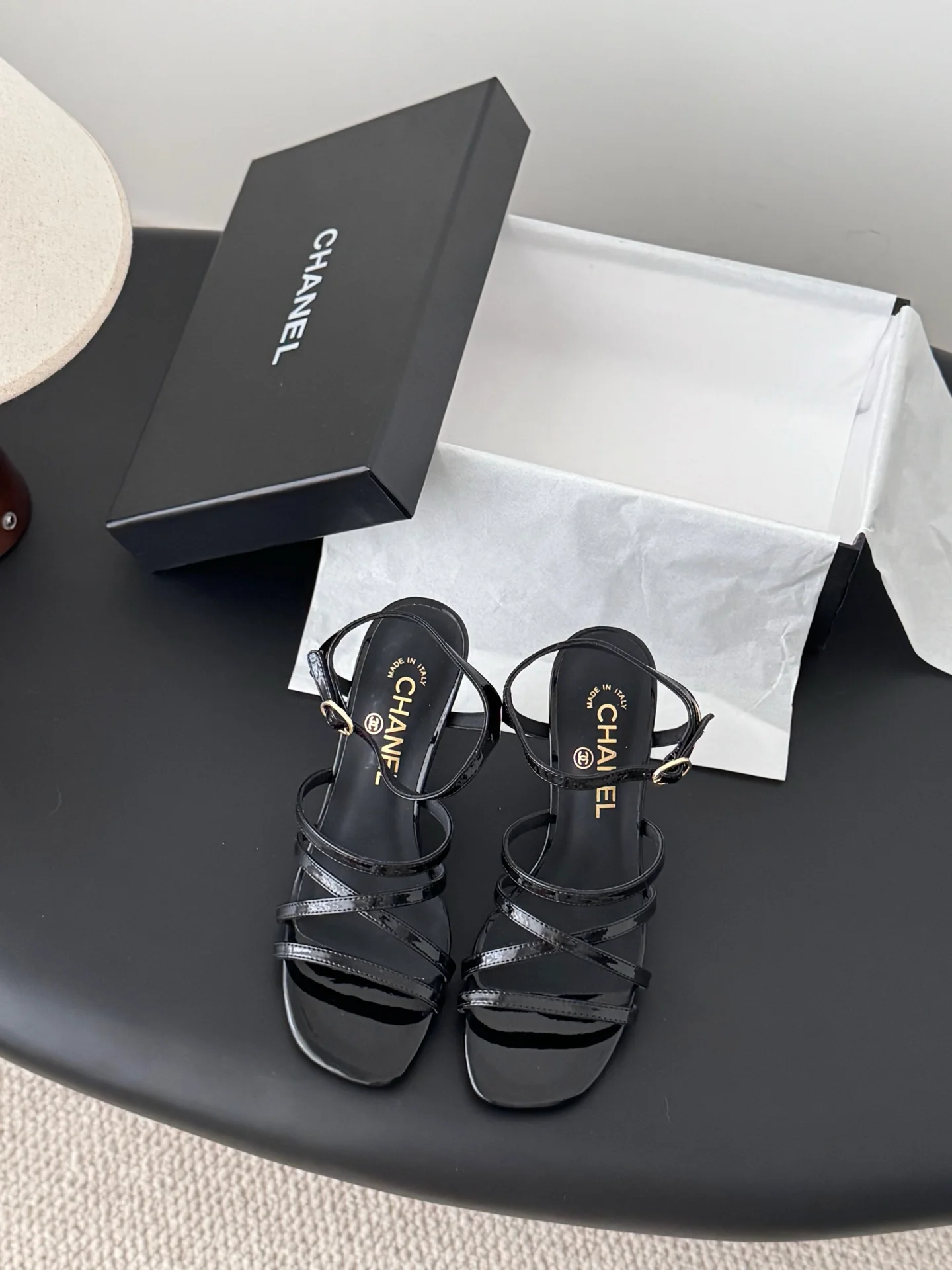 Chan 25fw high heel sandals