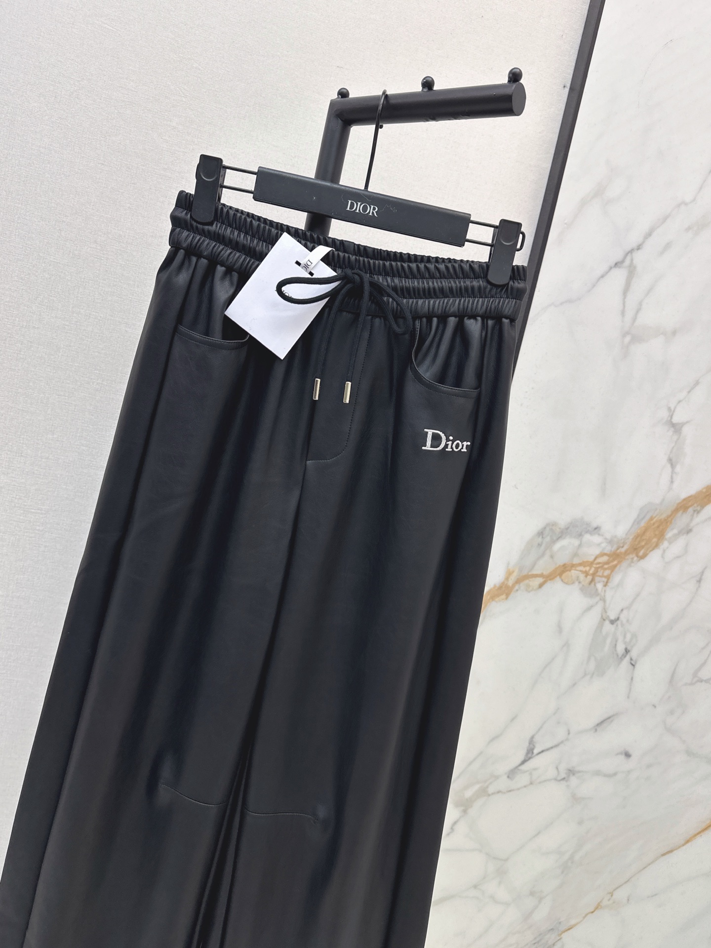 CD 26fw pu straight-leg pants