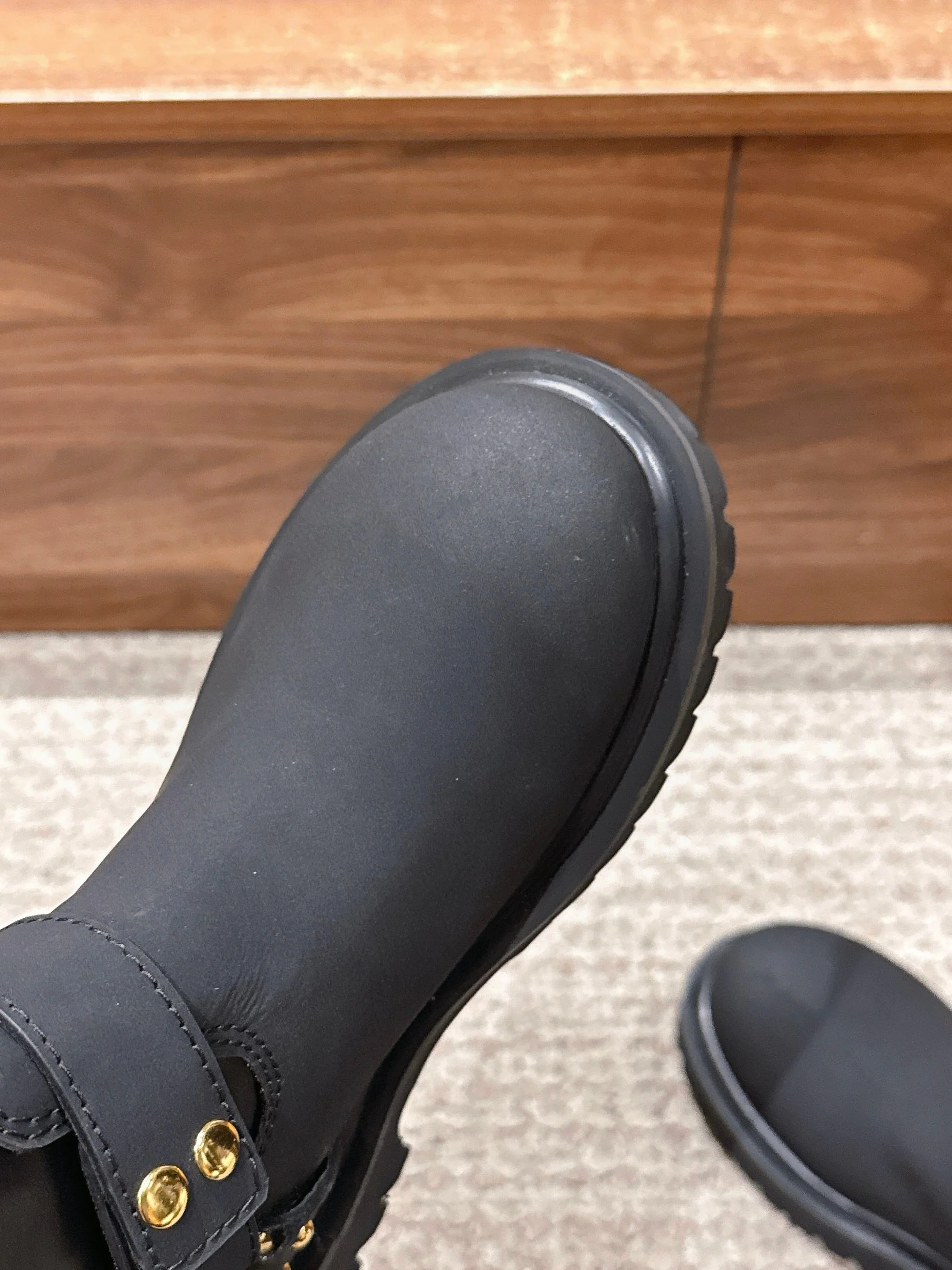 Loui 25fw boots