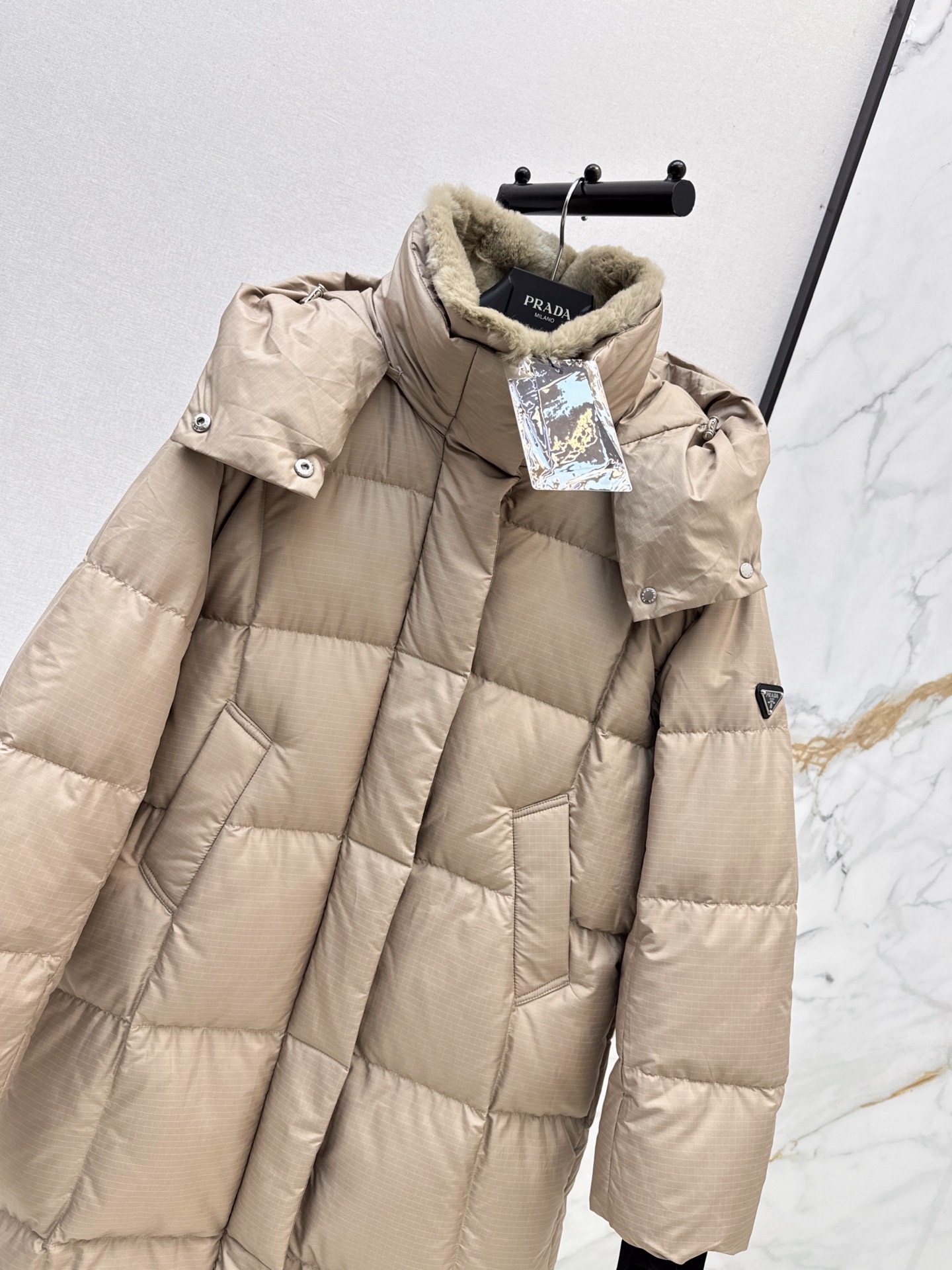 Pra 26fw hooded long down jacket