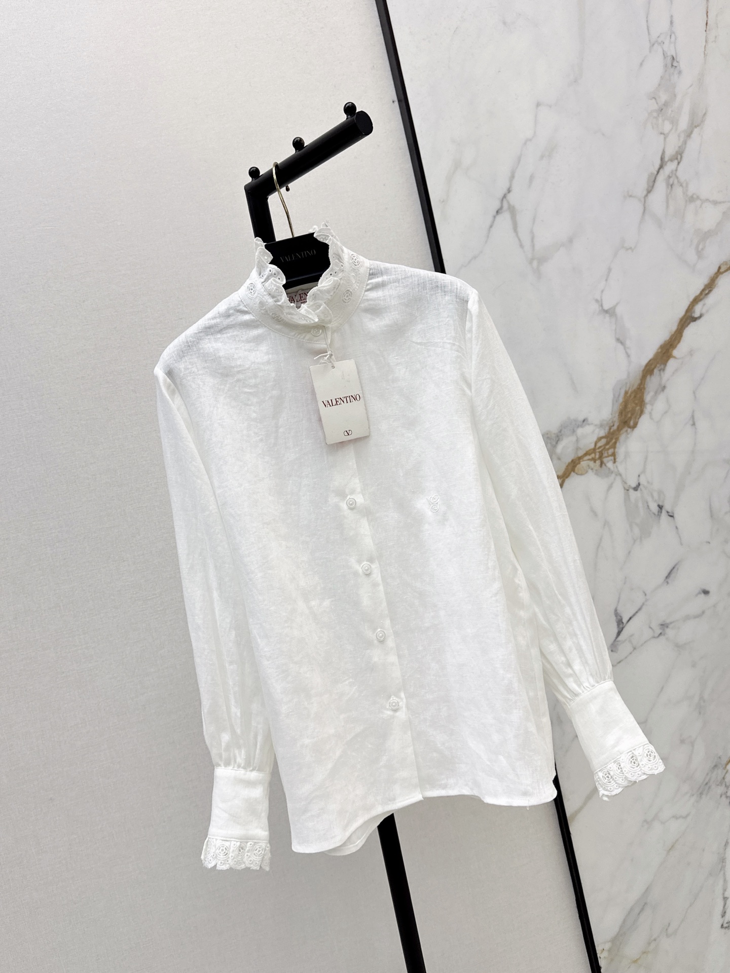 Valen 26fw lace trim linen shirt