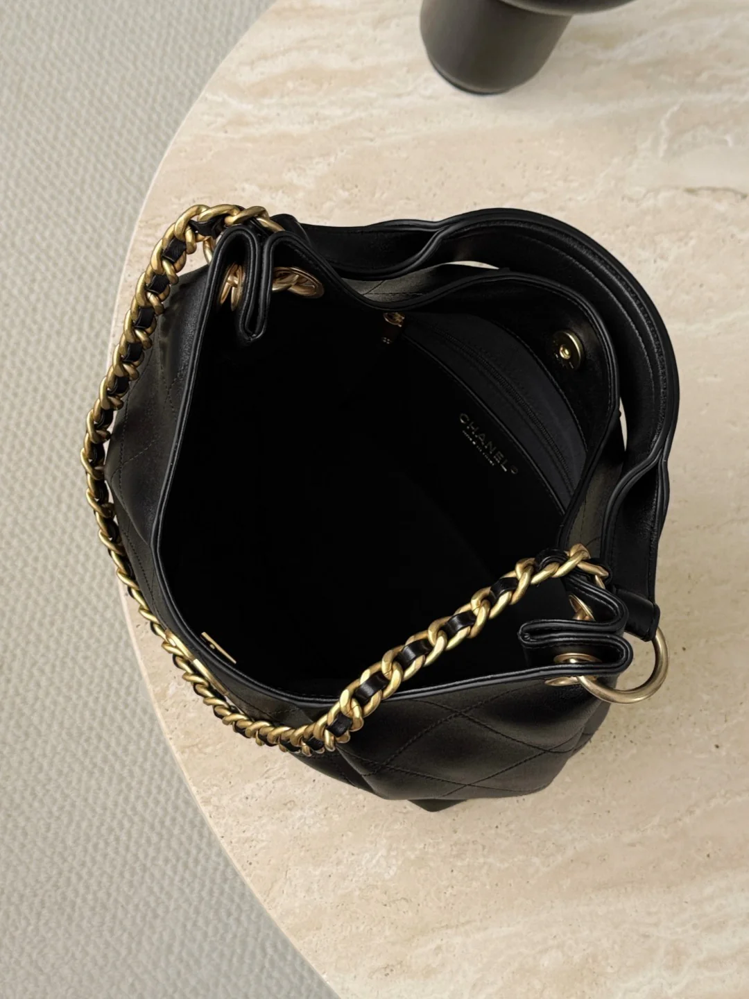 Chan 26C hobo handbag