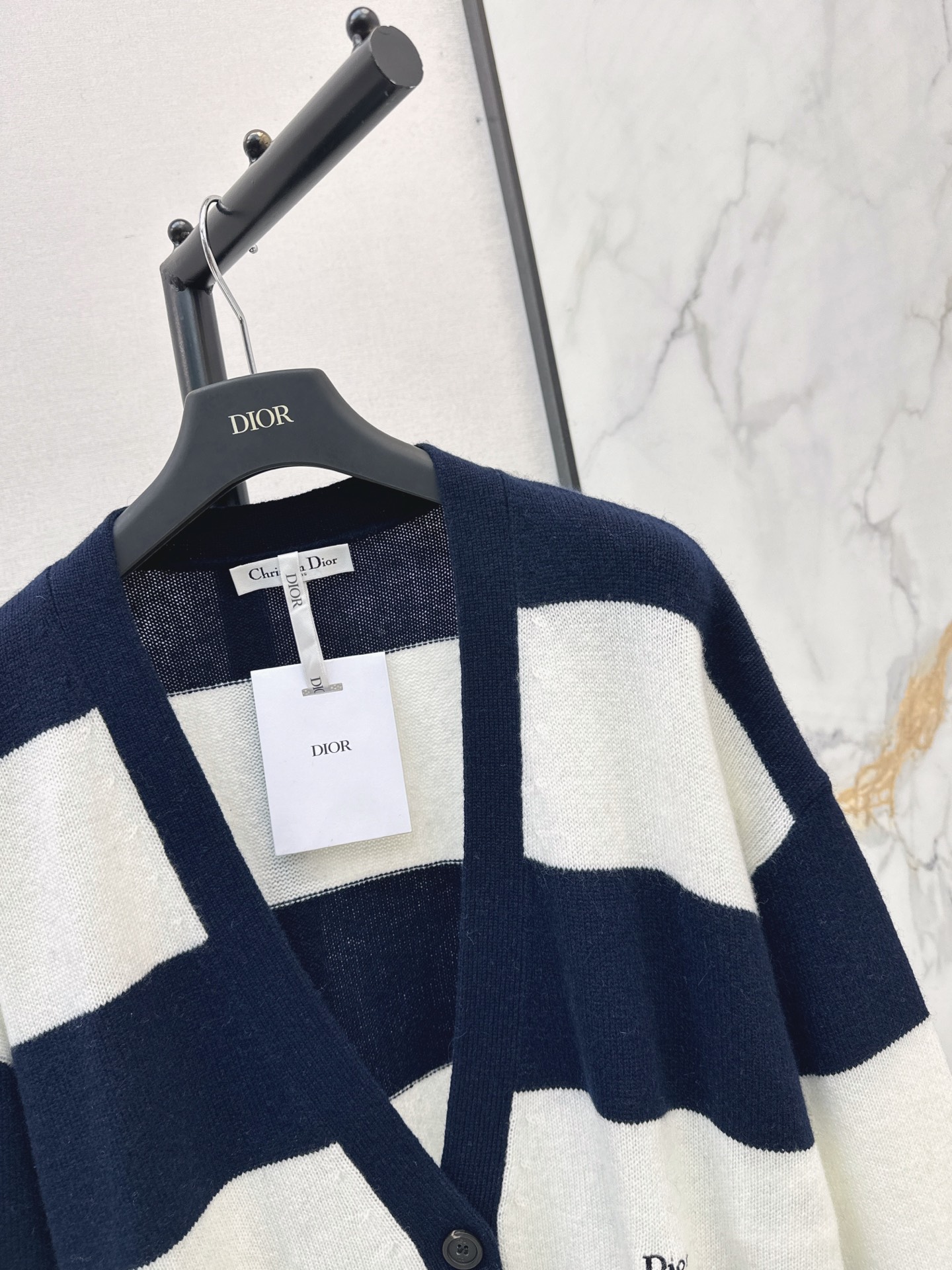 CD 26fw stripe cashmere cardigan