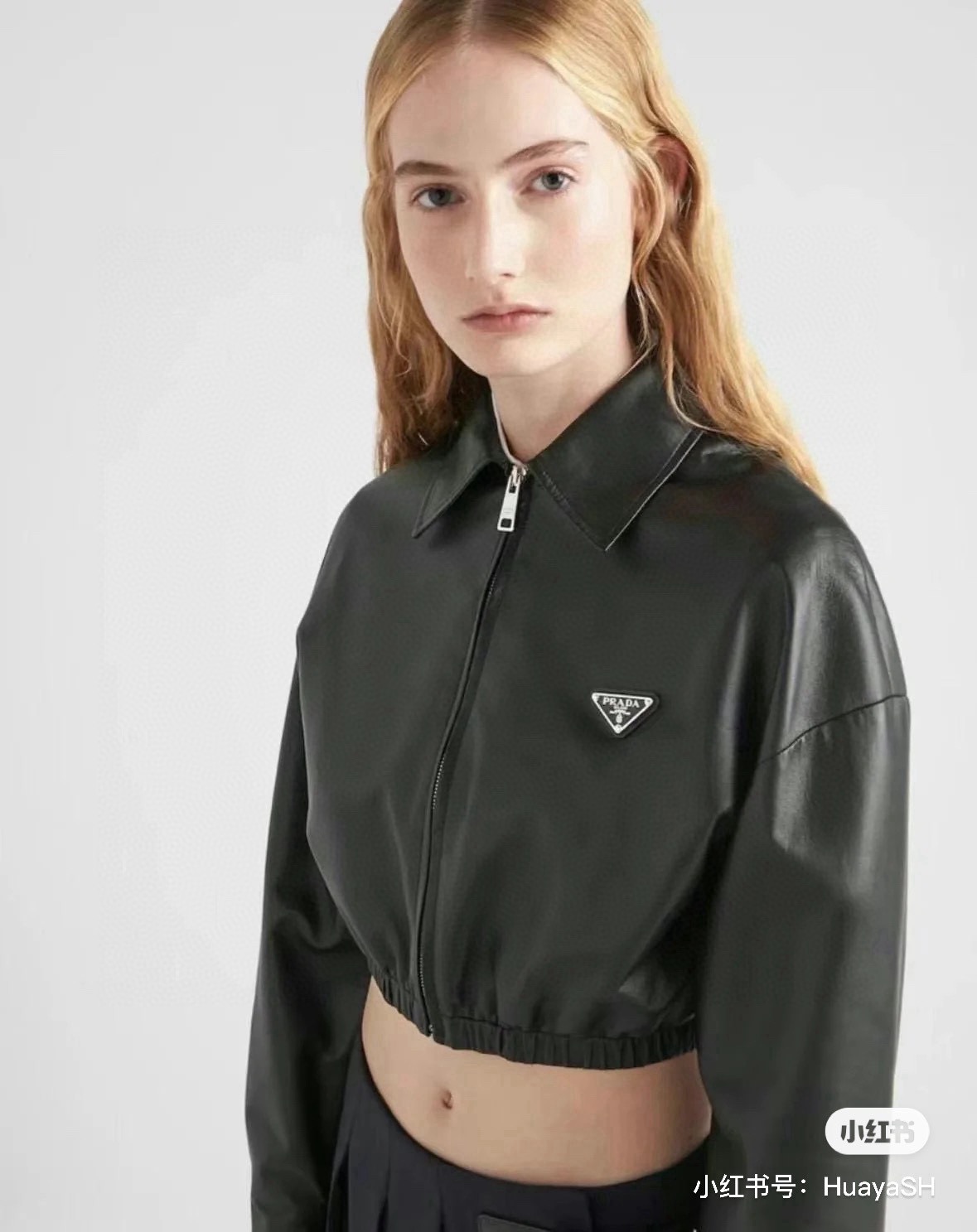 Pra 26fw cropped leather jacket