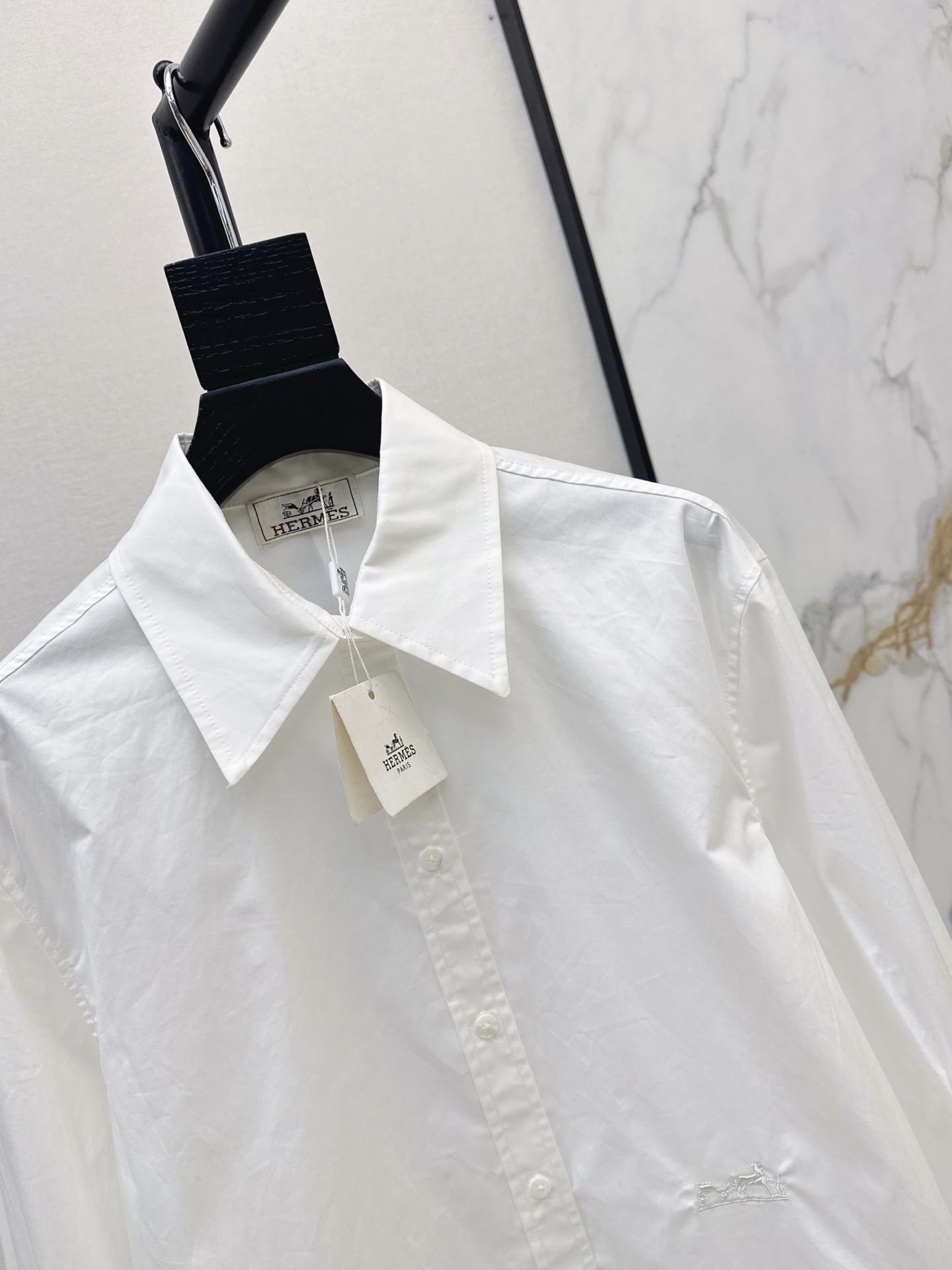 Her 26fw shirt