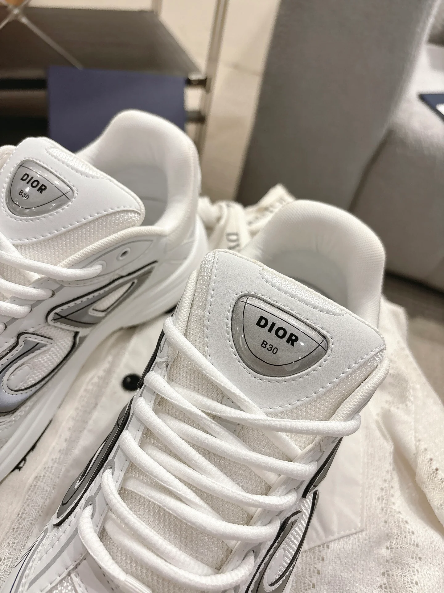 CD 25fw dad's shoes