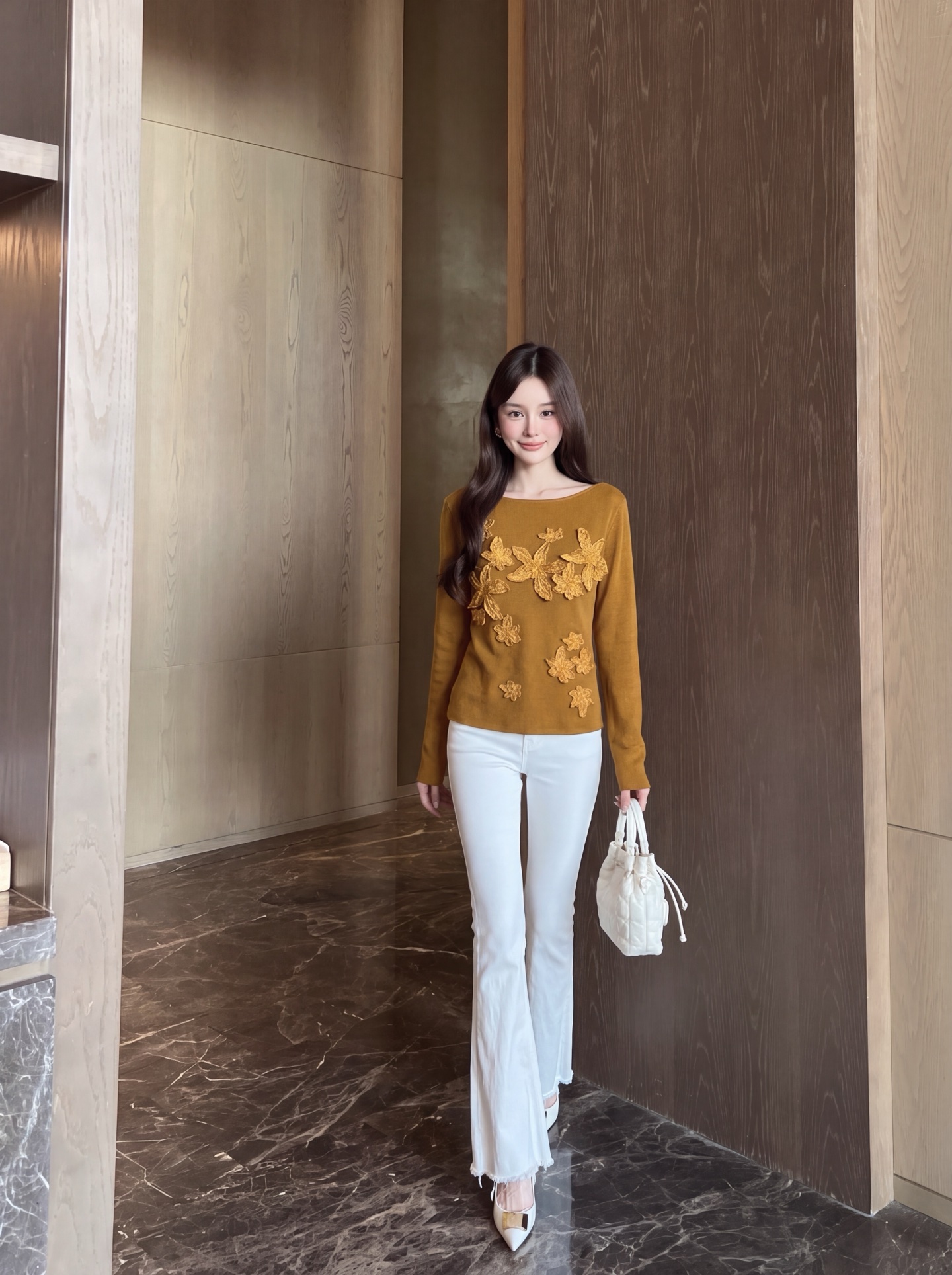ES 26fw lace embroidery knit sweater