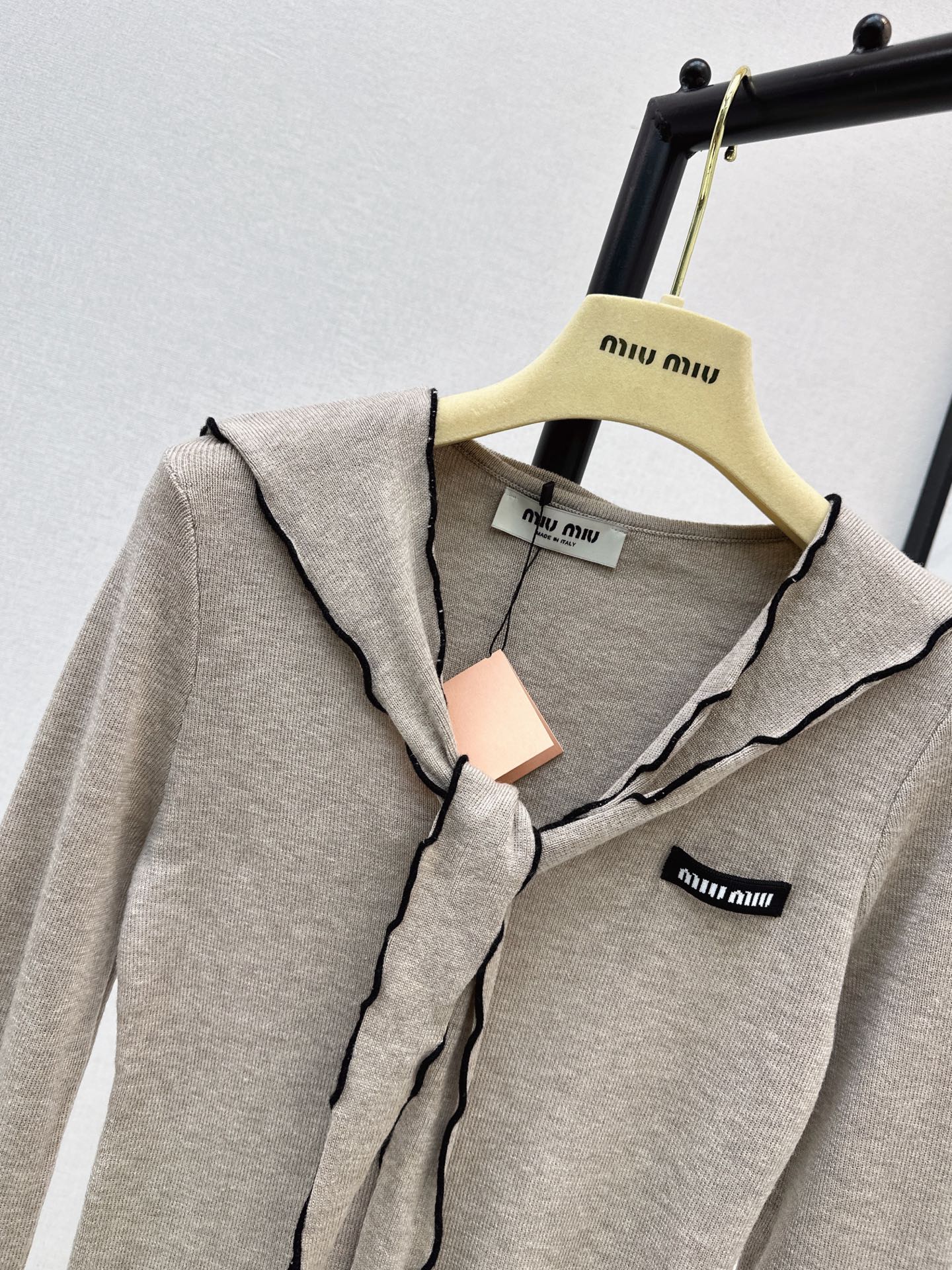 Miu 26fw contract-trim knit top