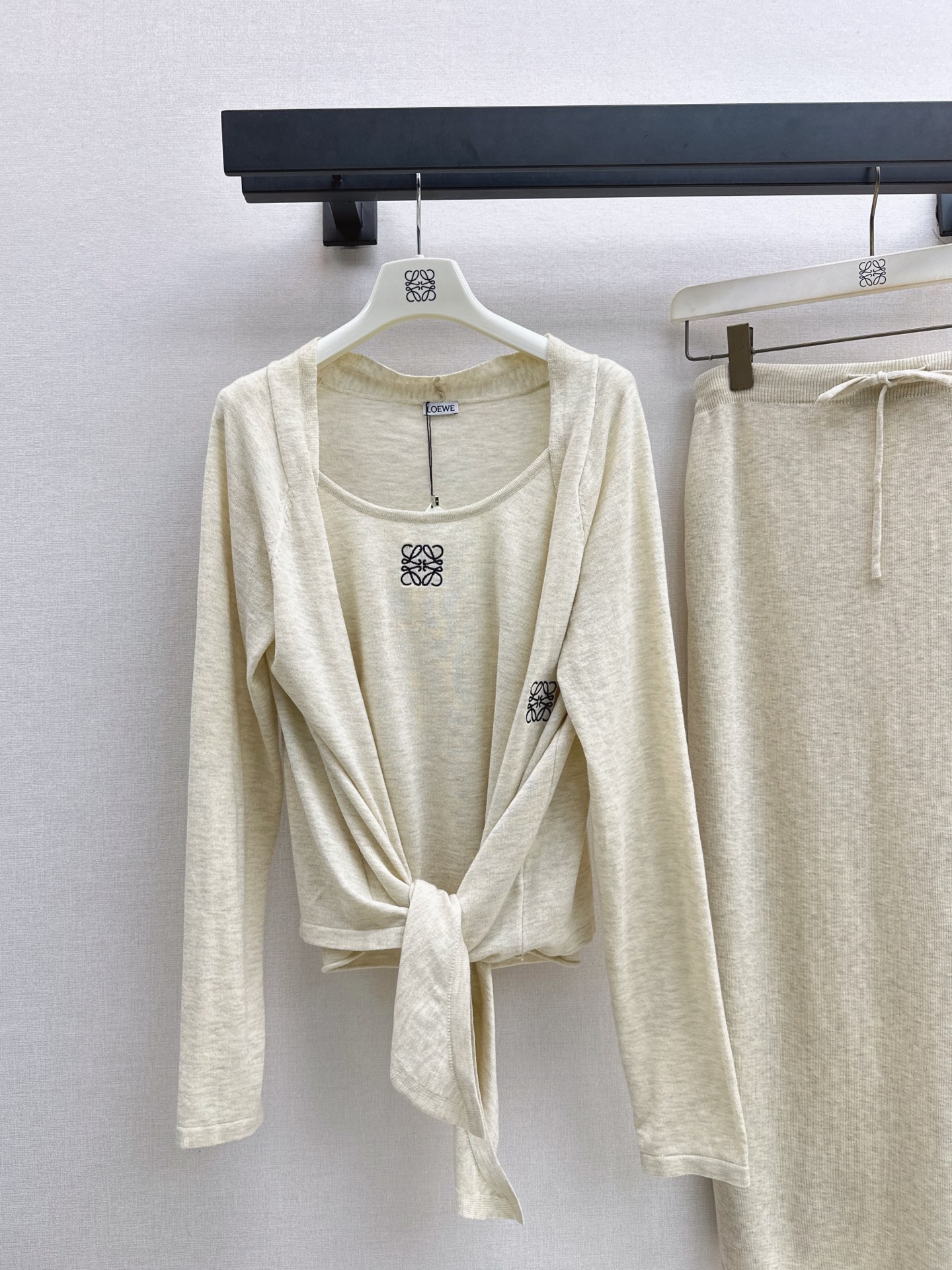 Loe 26fw knit vest cardigan skirt sets