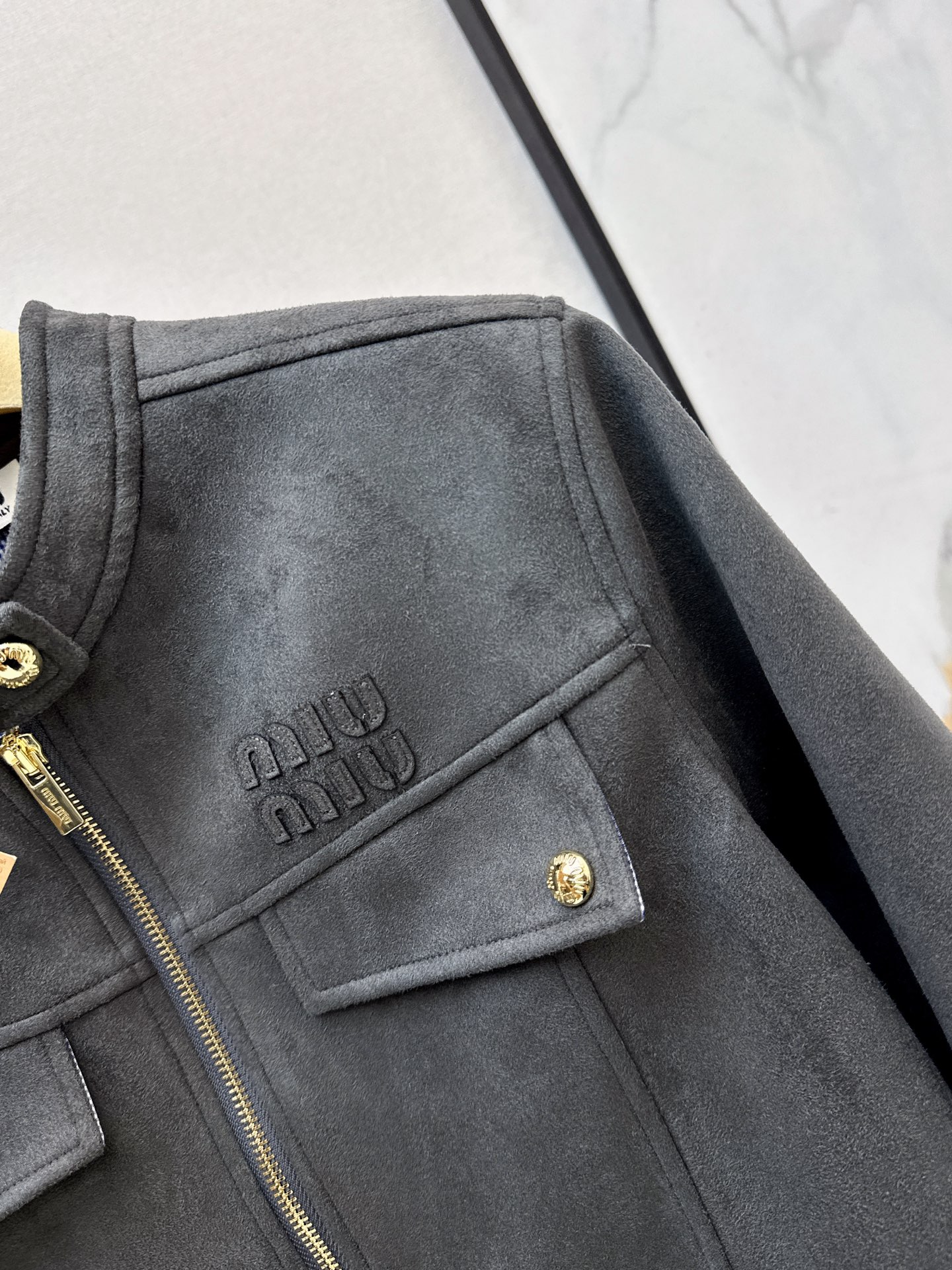 Miu 26fw zip-up cropped jacket
