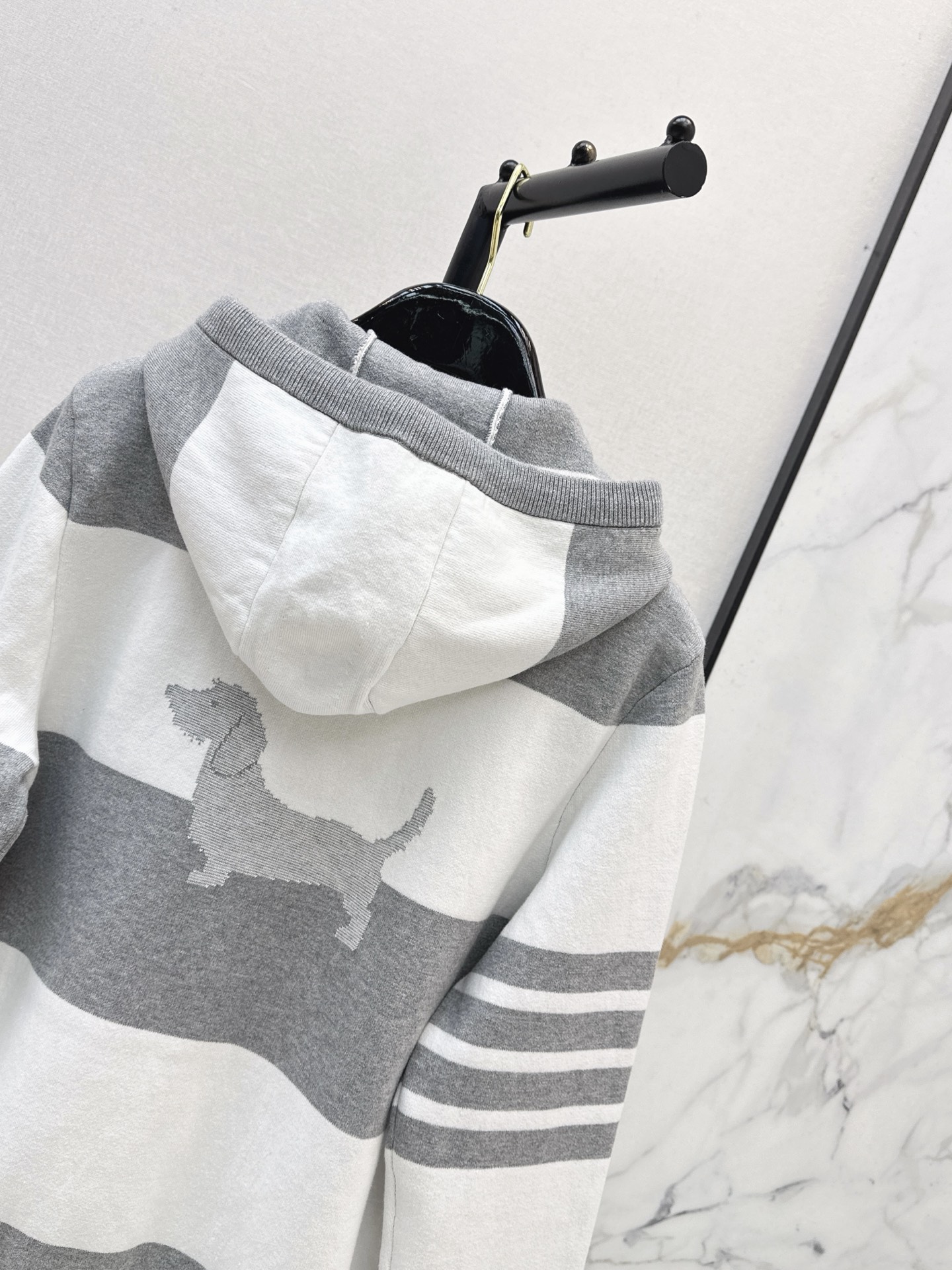 Thom 26fw stripe hooded knitwear