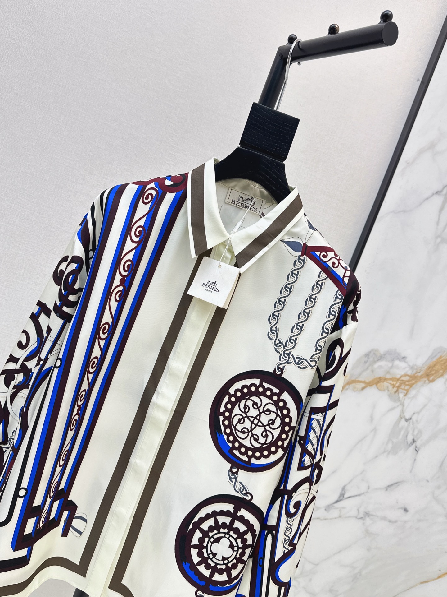 Her 26fw print silk shirt