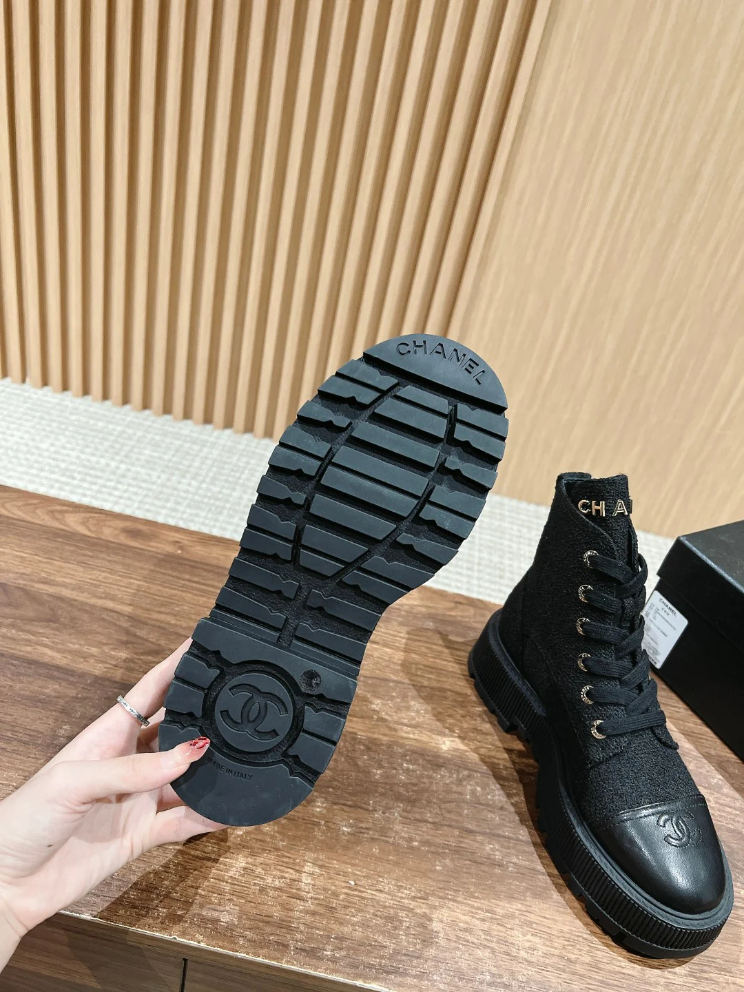 Chan 25fw ankle boots