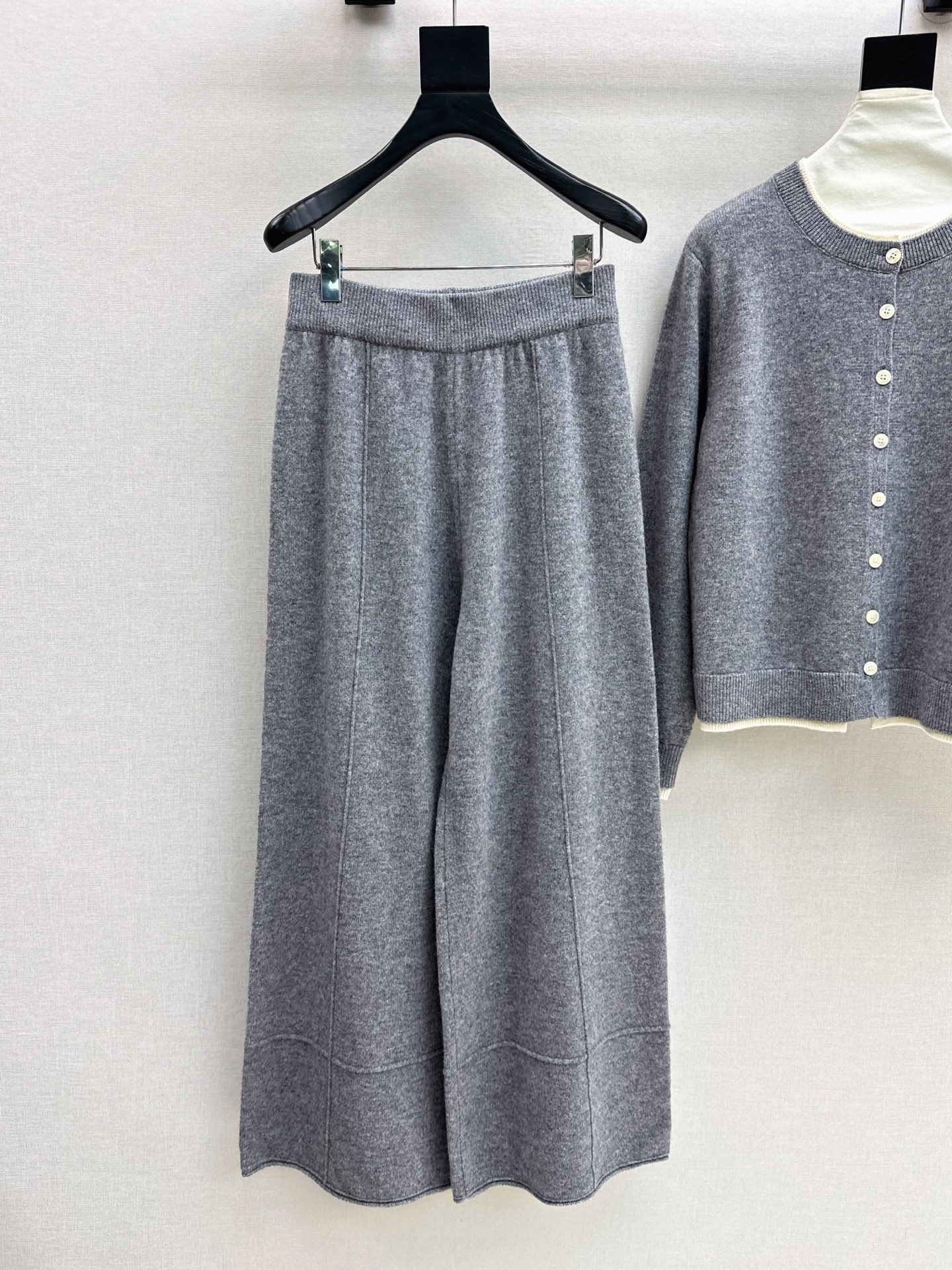Max 26fw knit cardigan pants sets