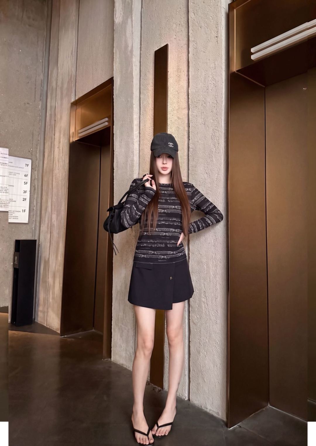 Loui 26fw mesh basic tee