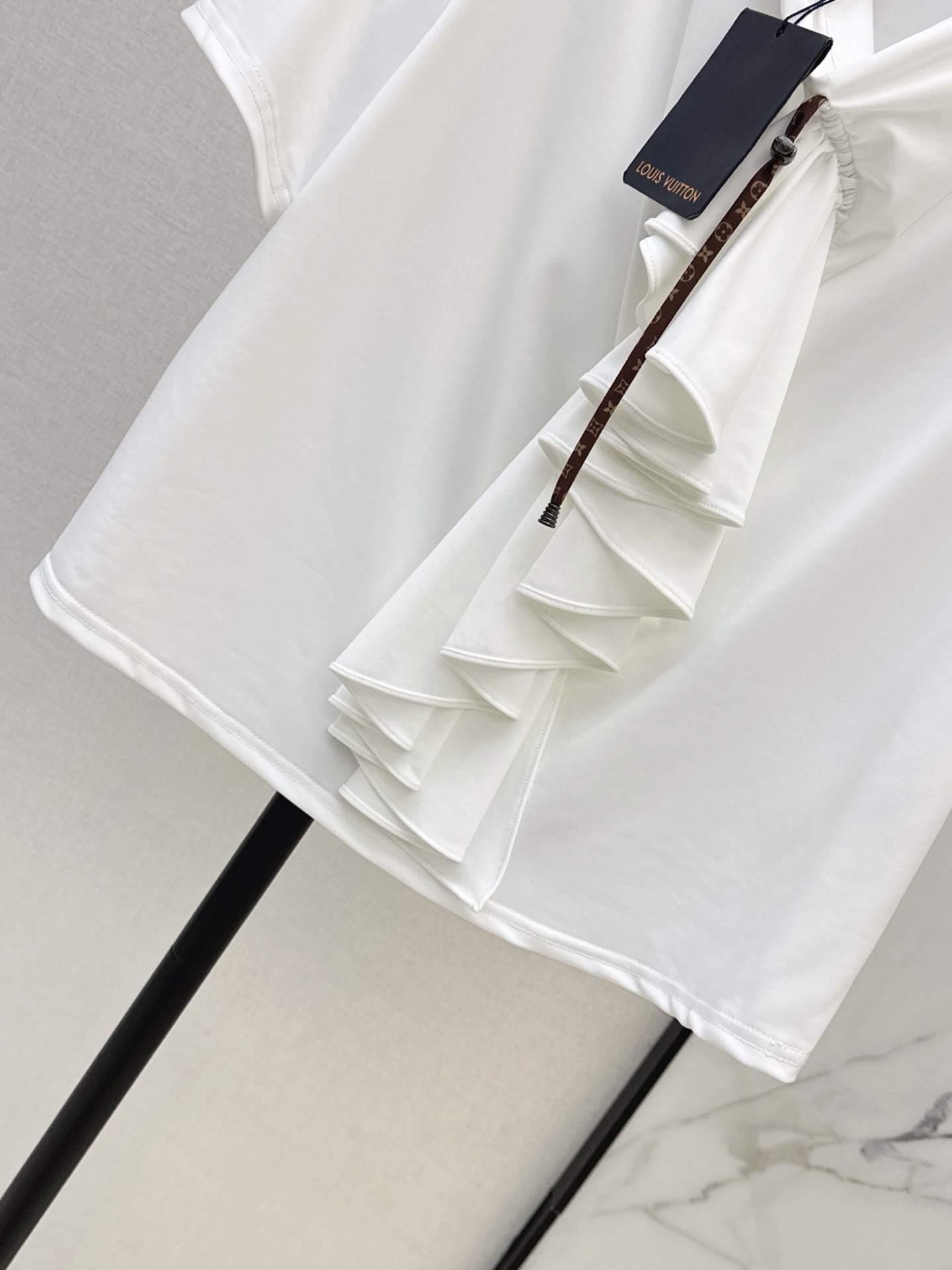 Loui 26fw ribbon shirt