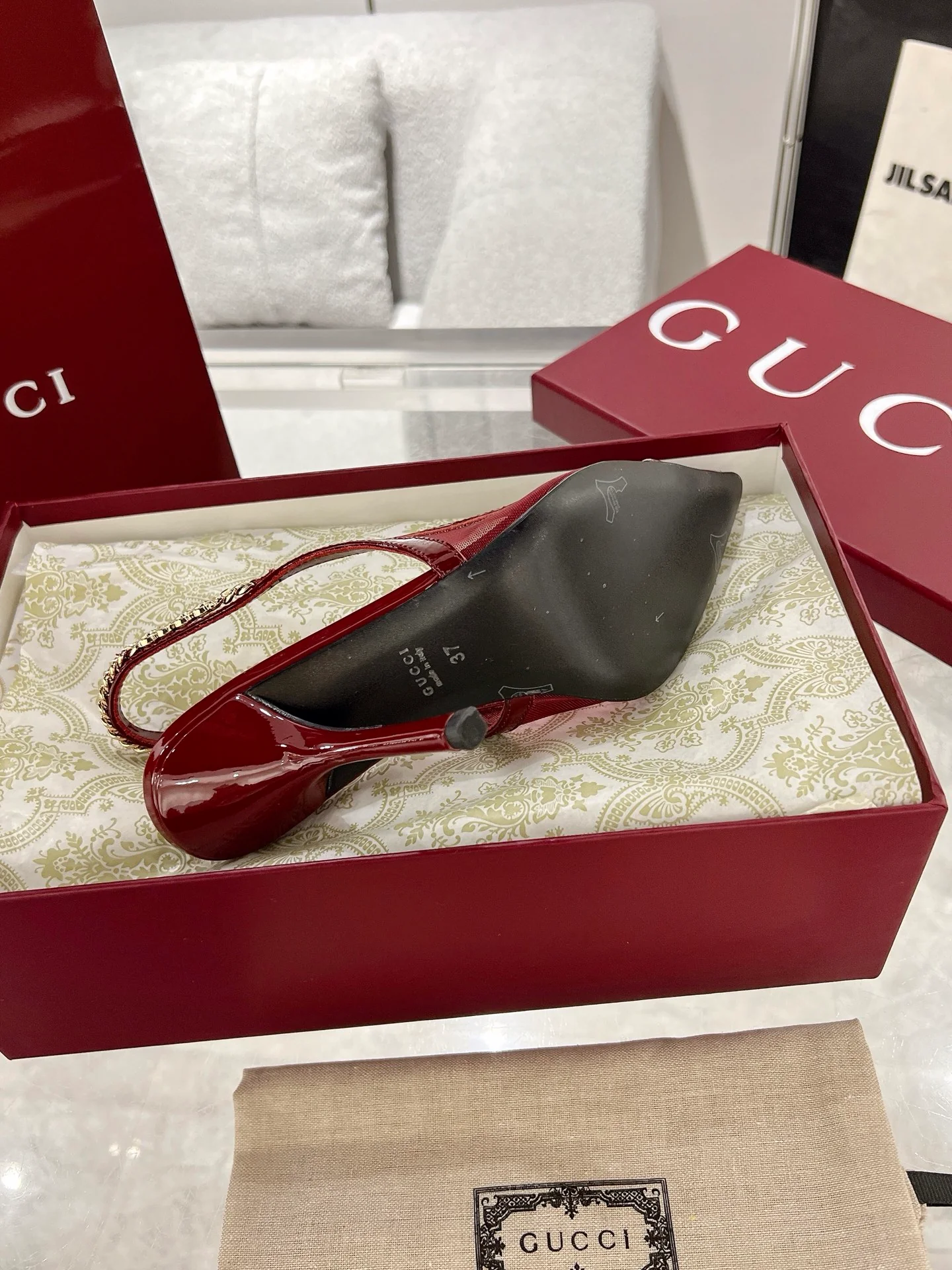 Gucc 25fw slingback heels