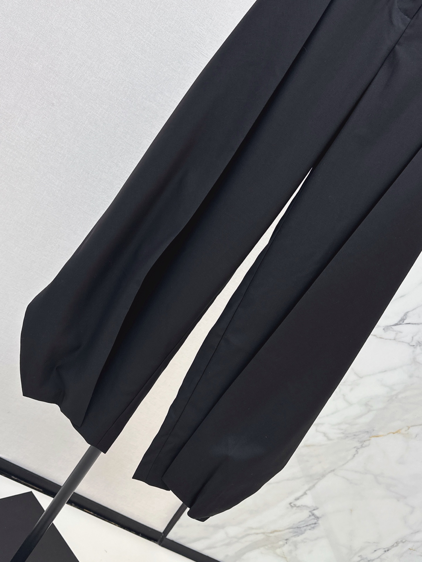 Loe 26fw suit pants