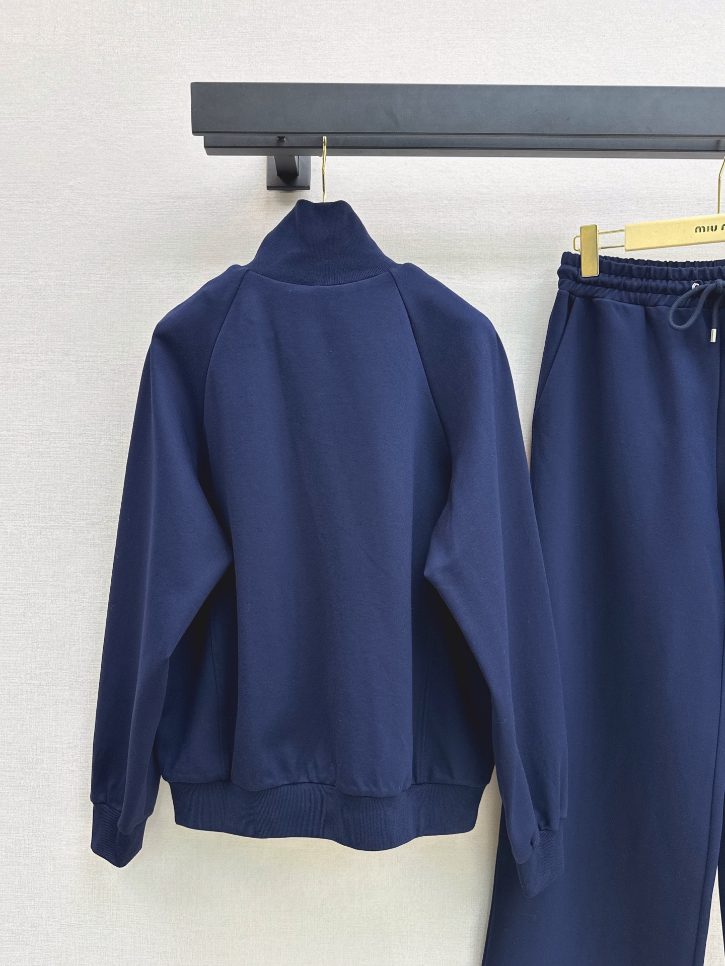 Miu 26fw zipper jacket drawstring pants sets