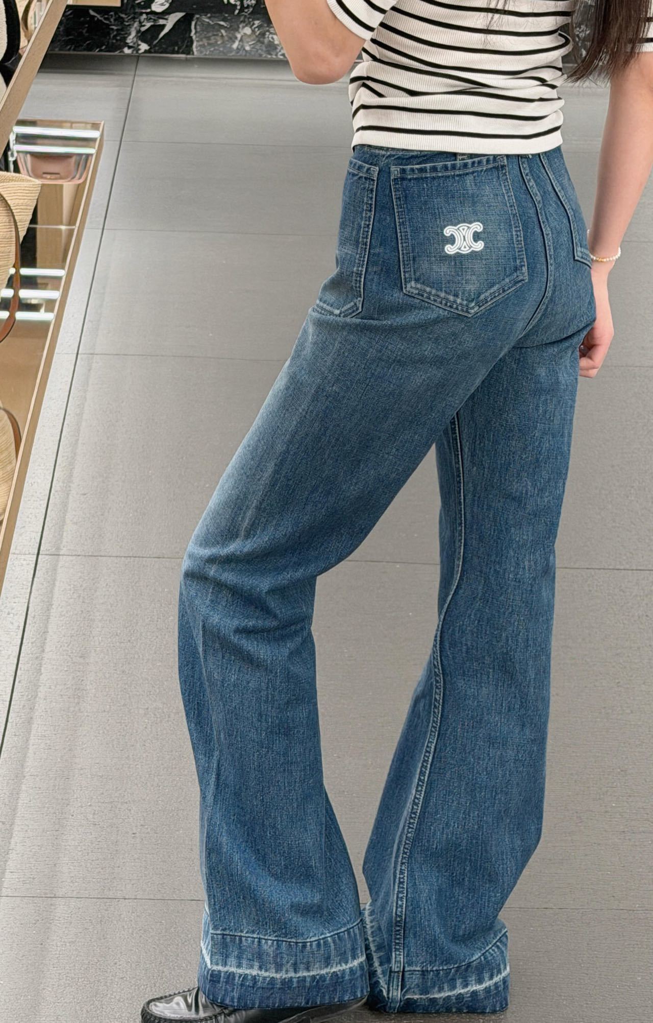 Celi 26fw flared jeans