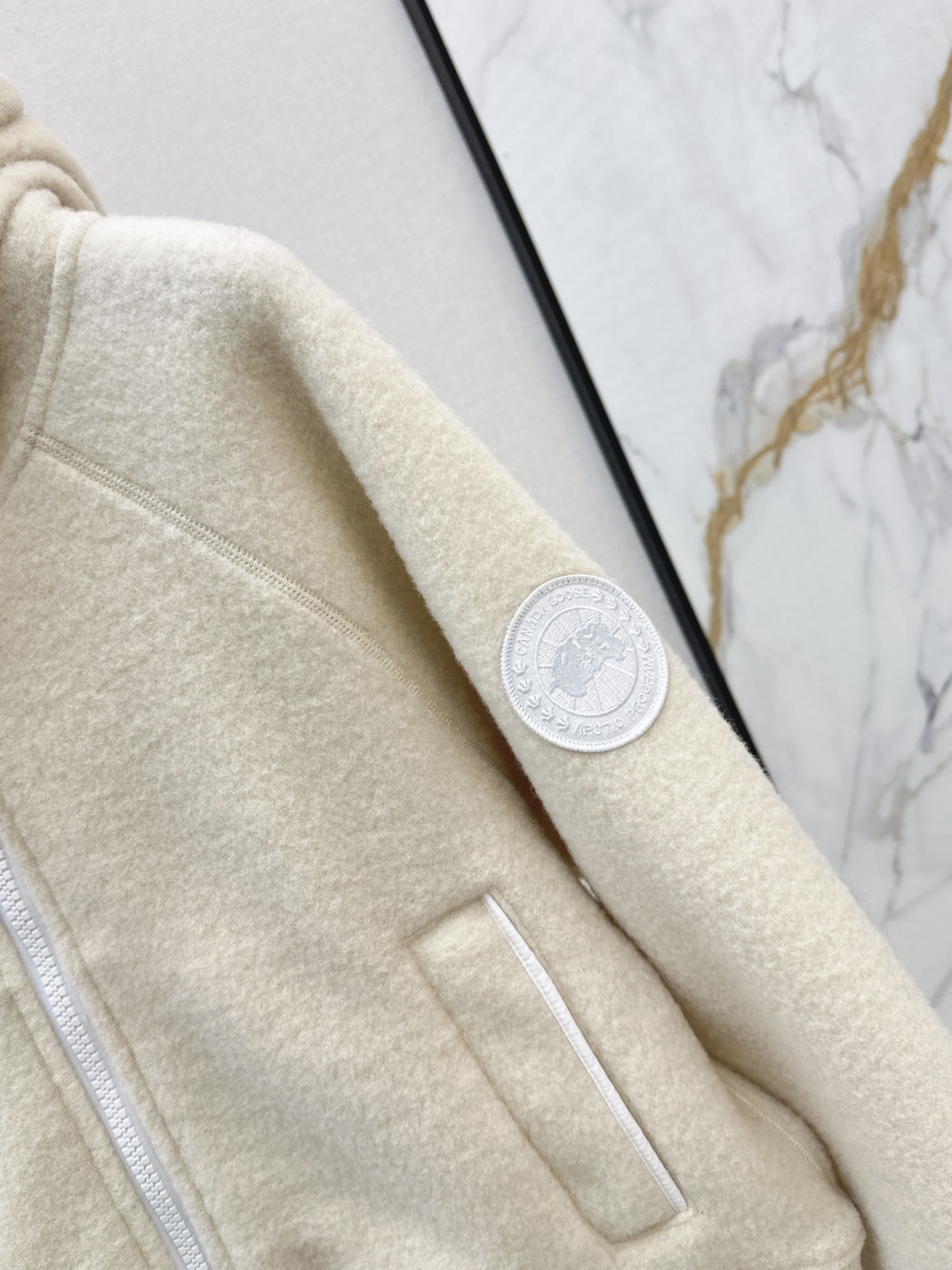 Can 26fw hooded jacket