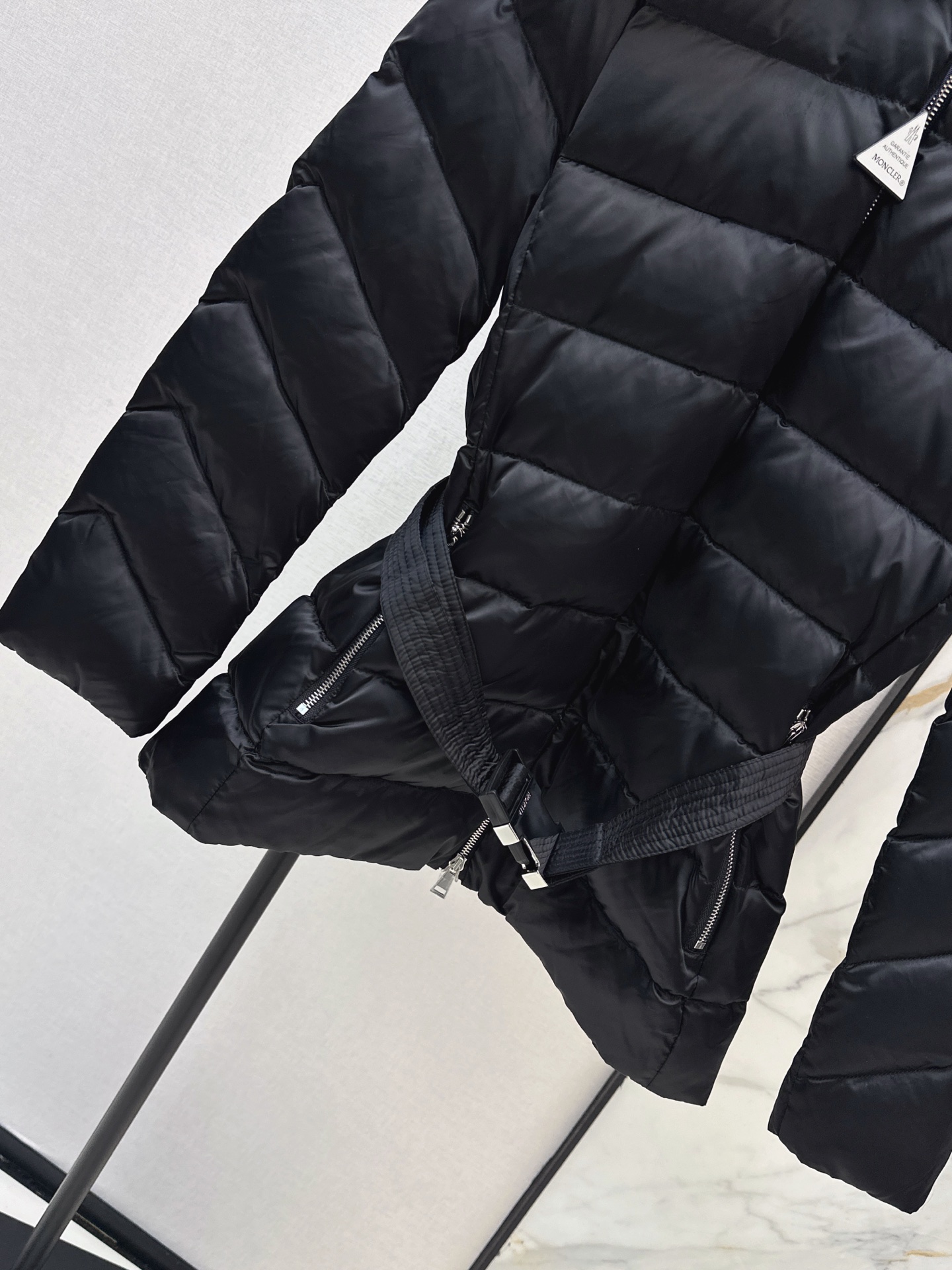 Monc 26fw fur-trim hooded belted down jacket