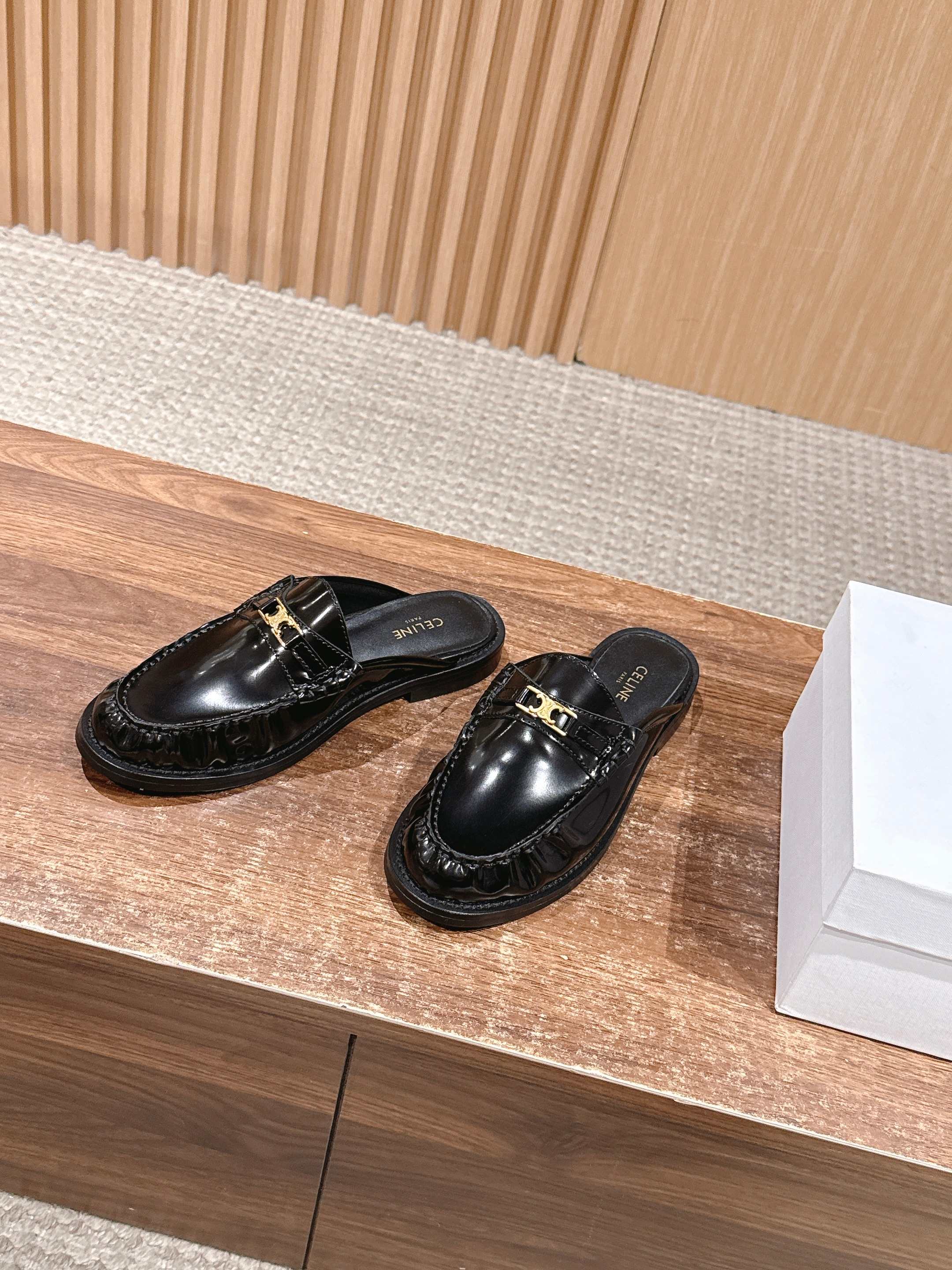 Celi 25fw mules