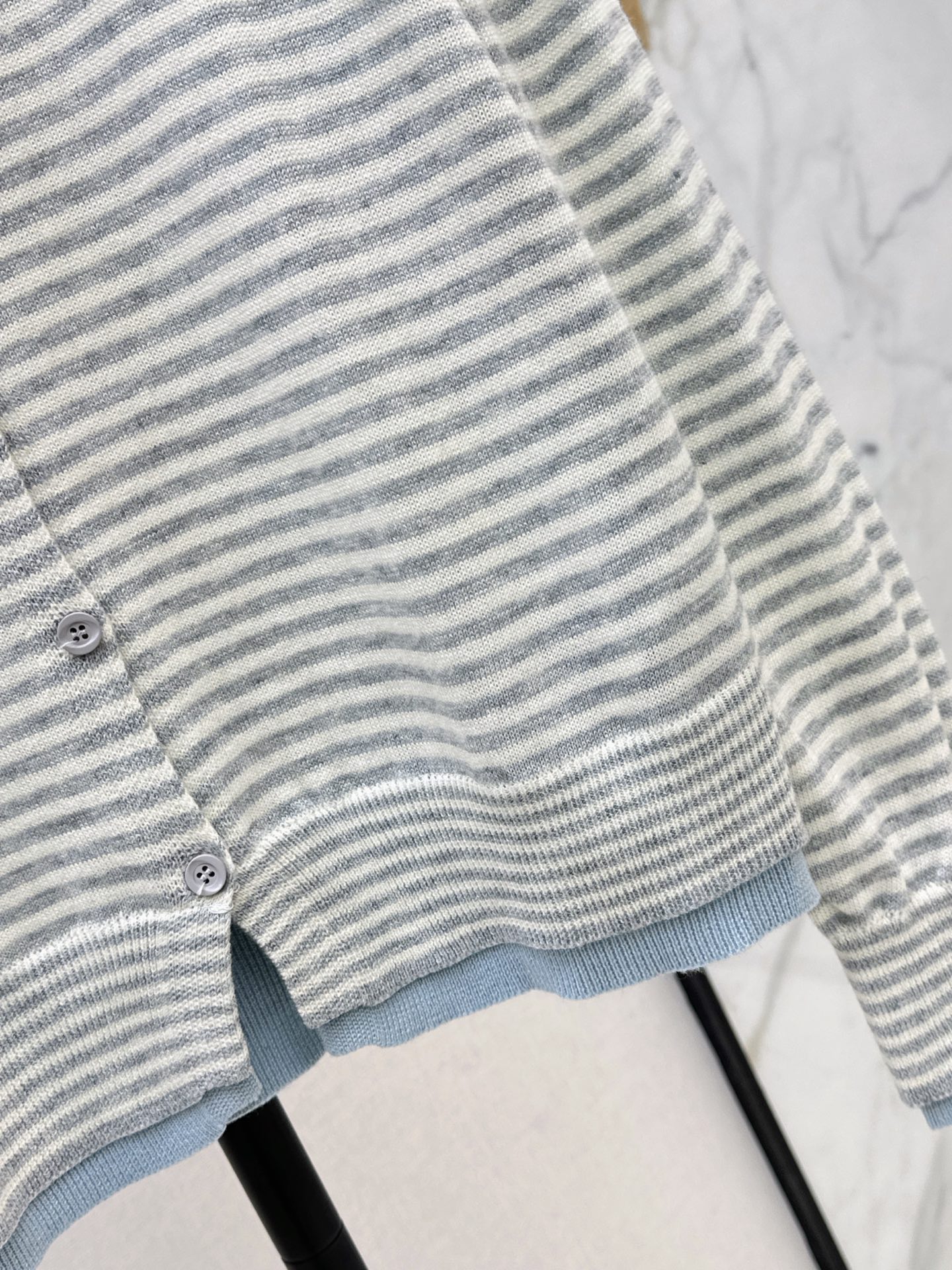Guc 26fw stripe cardigan