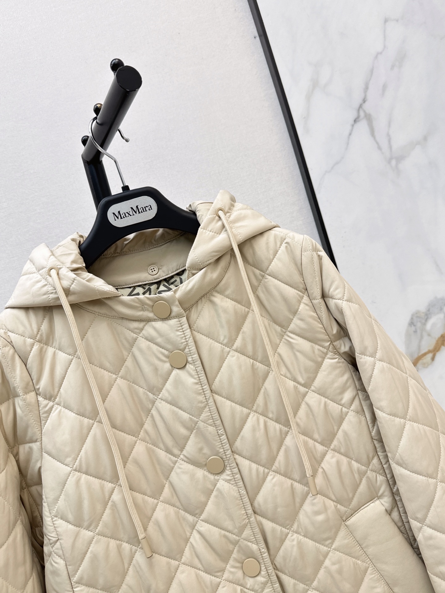 Max 26fw hooded padded jacket