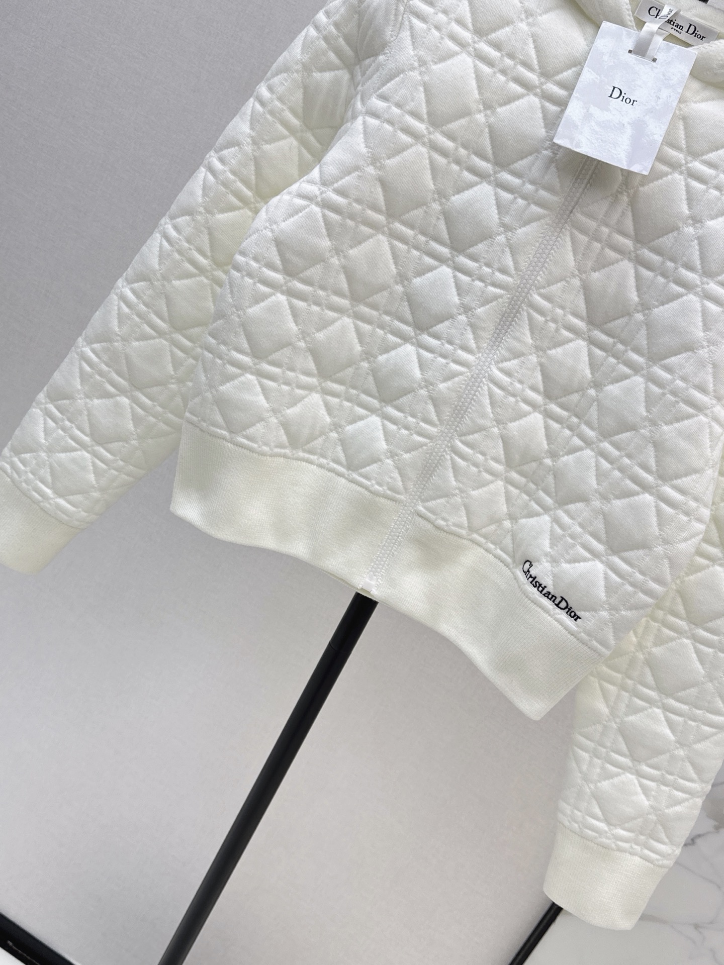 CD 26fw embroidery hooded jacket