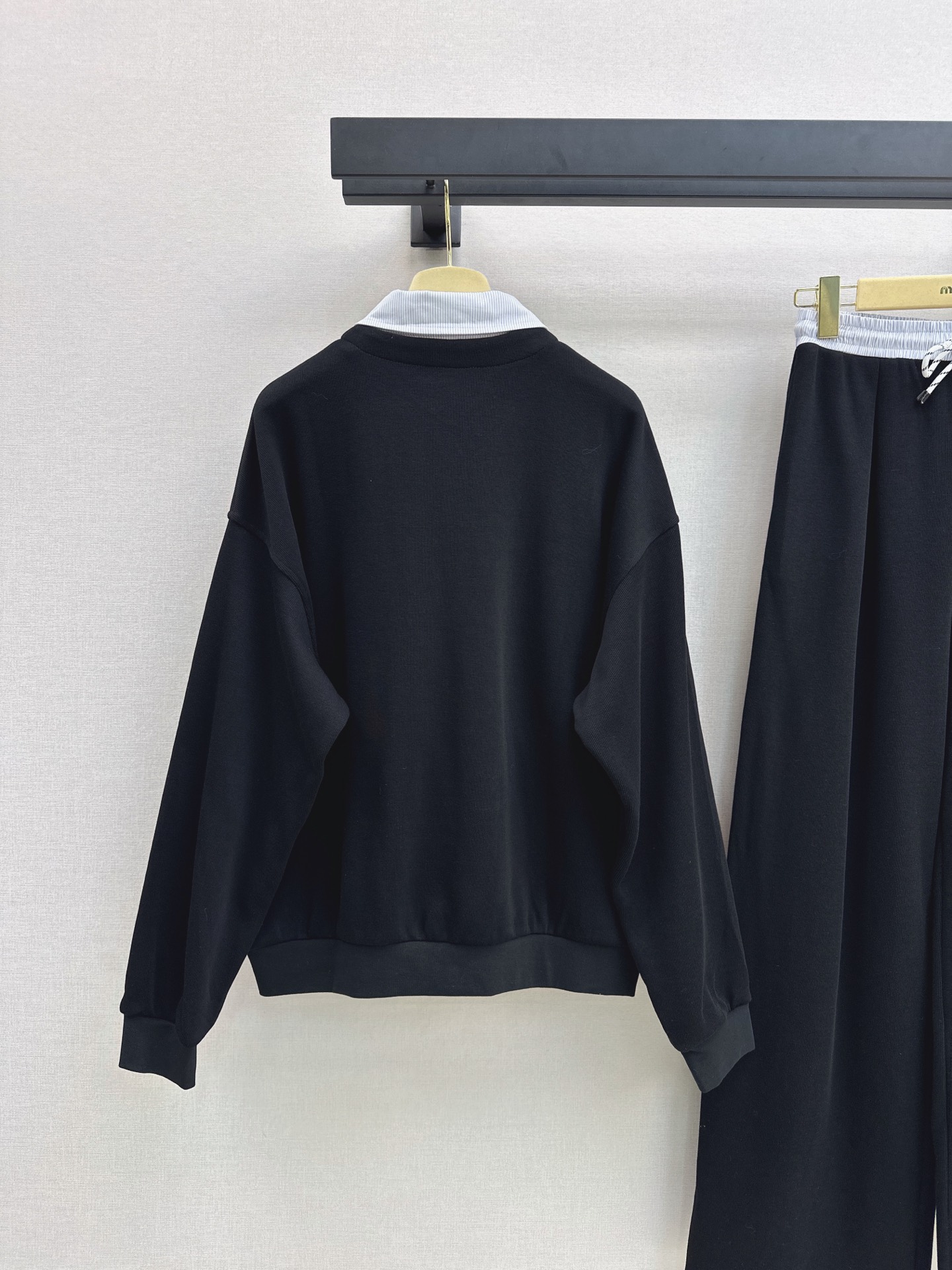 Miu 26fw sweatshirt pants sets