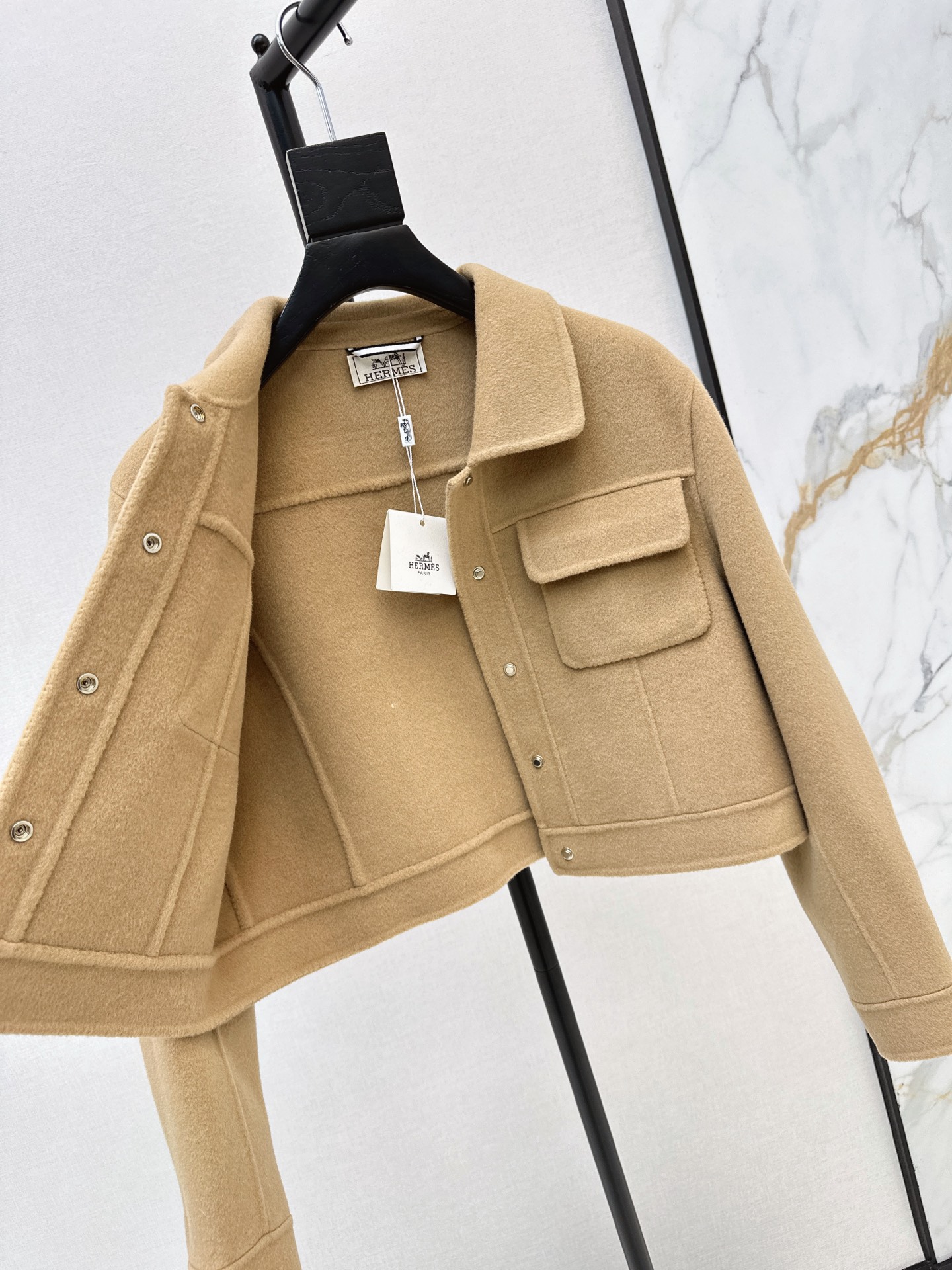 Her 26fw cashmere cropped jacket