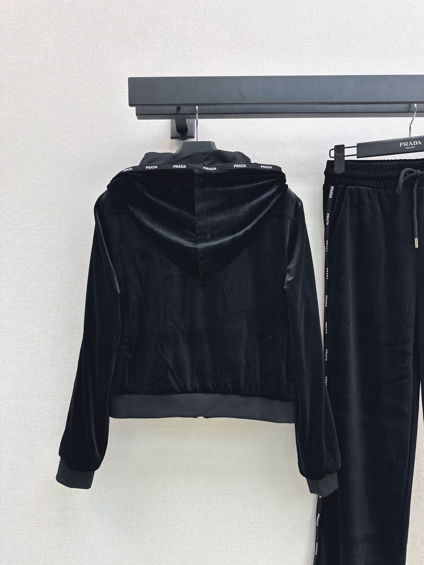 Pra 26fw velvet hooded jacket pant sets