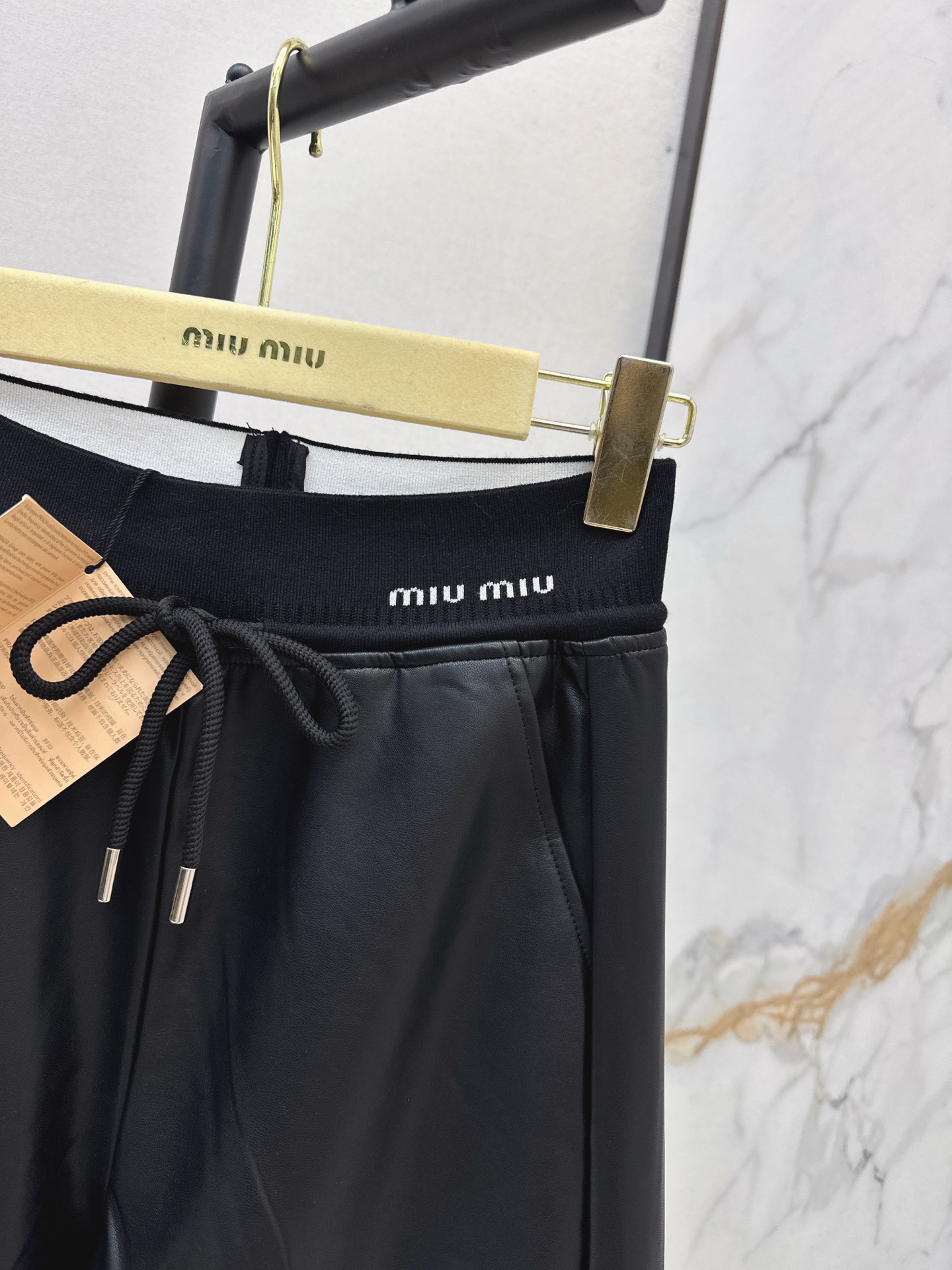 Miu 26fw pu drawstring pants