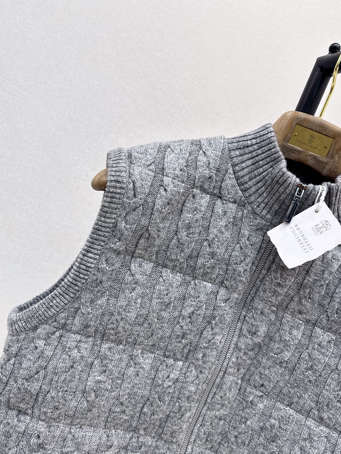 Brun 26fw knit down vest