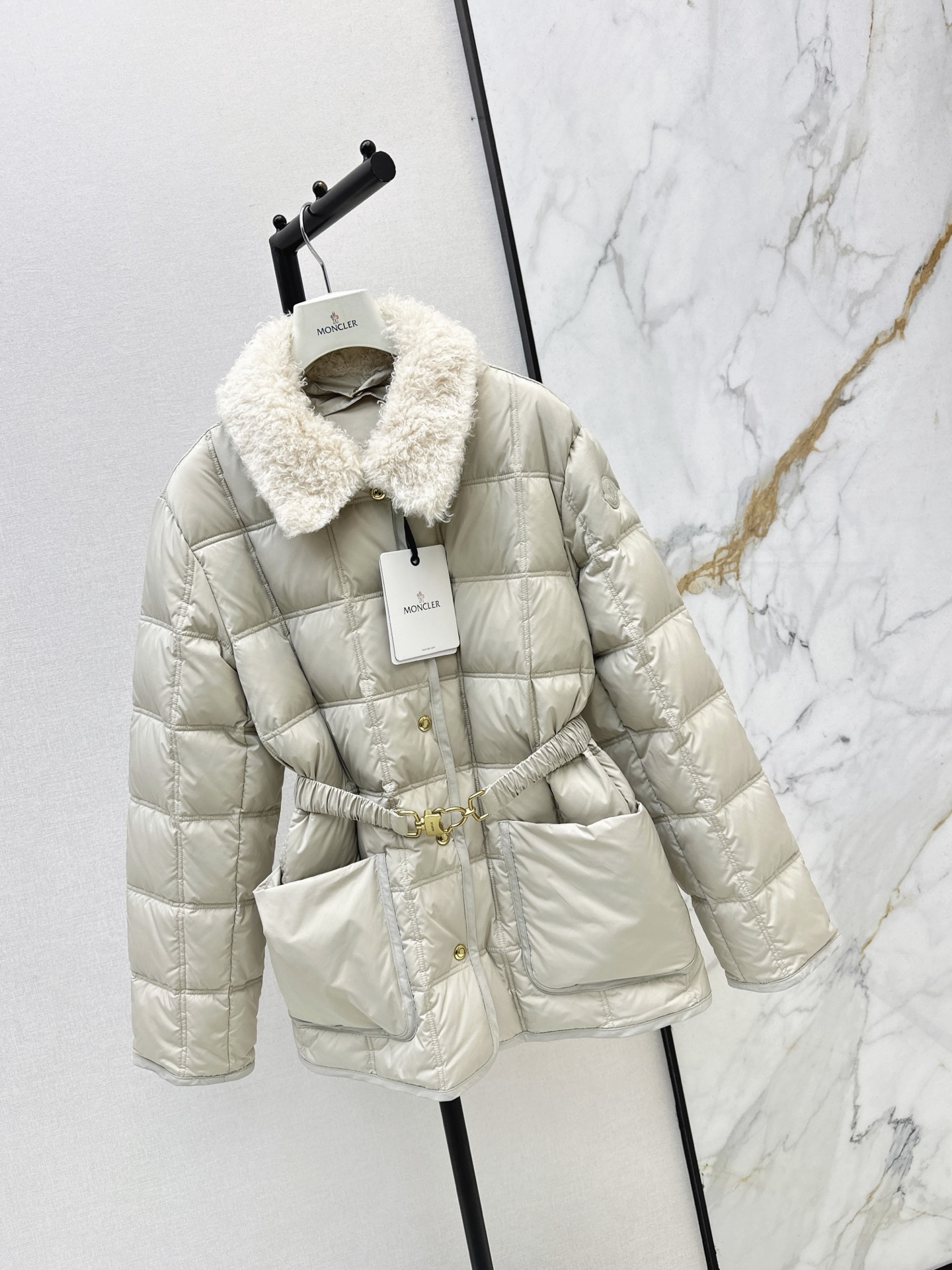 Monc 26fw down jacket