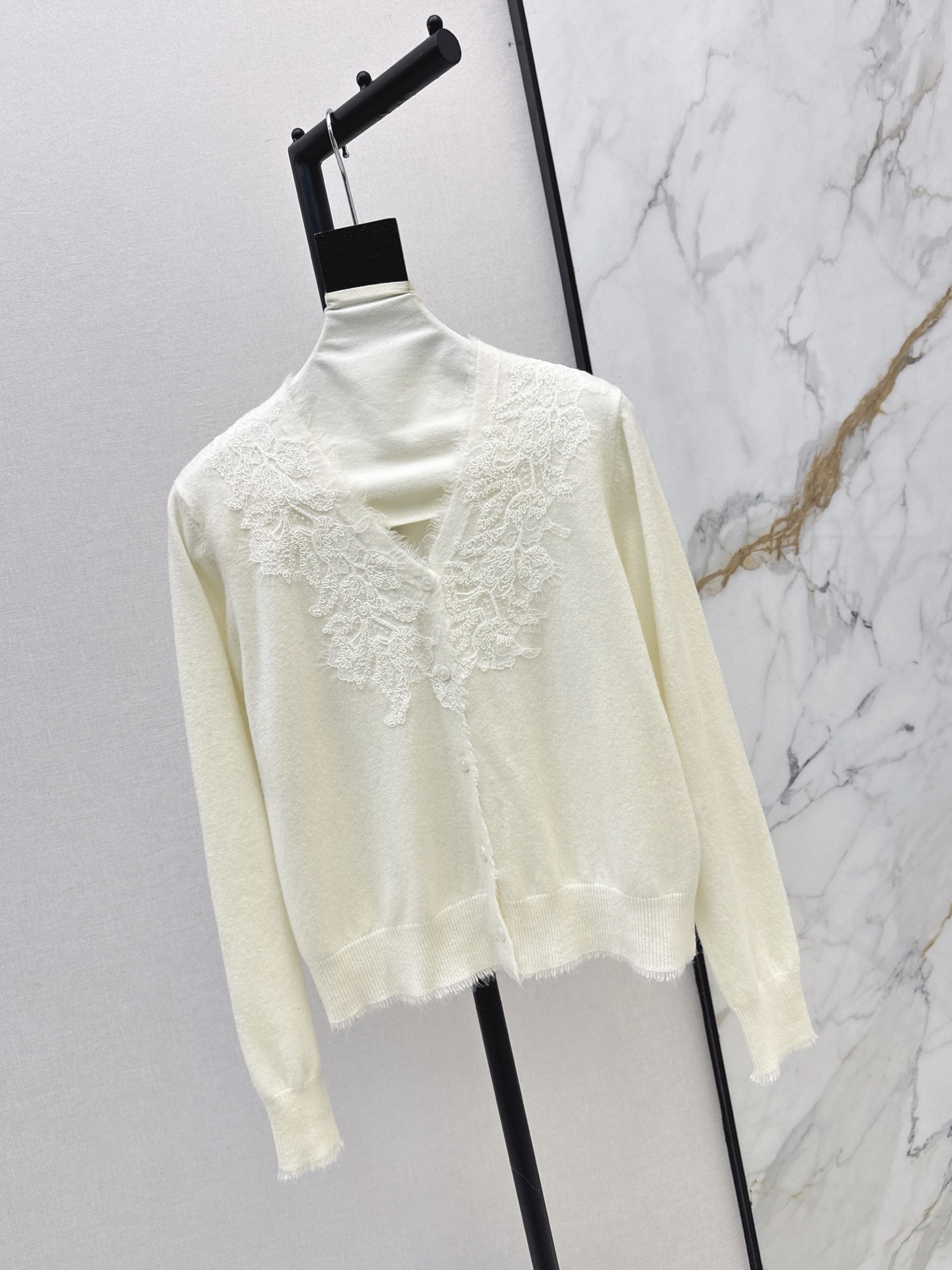 ES 26fw knit cardigan