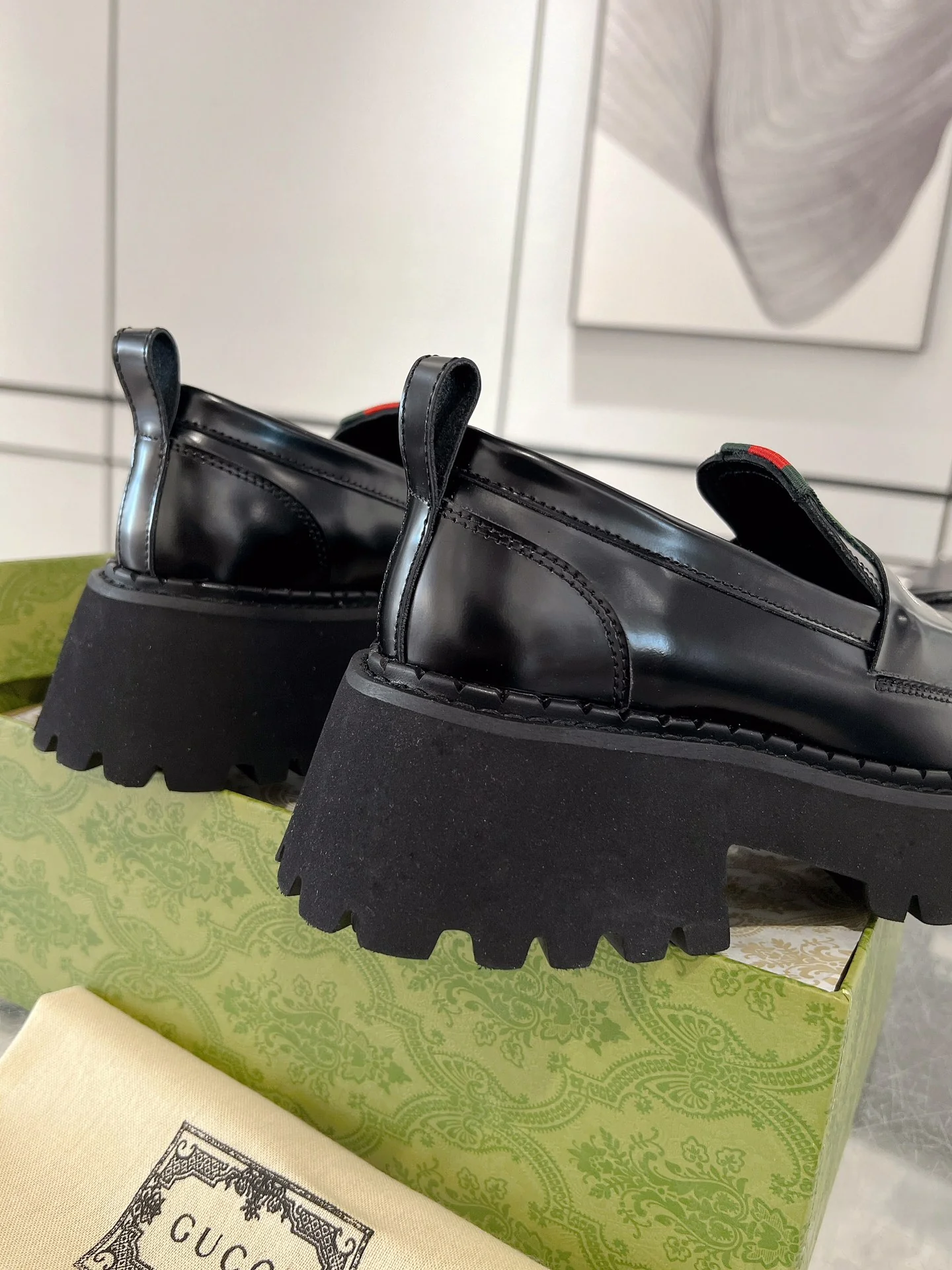 Gucc 25fw platform loafer shoes