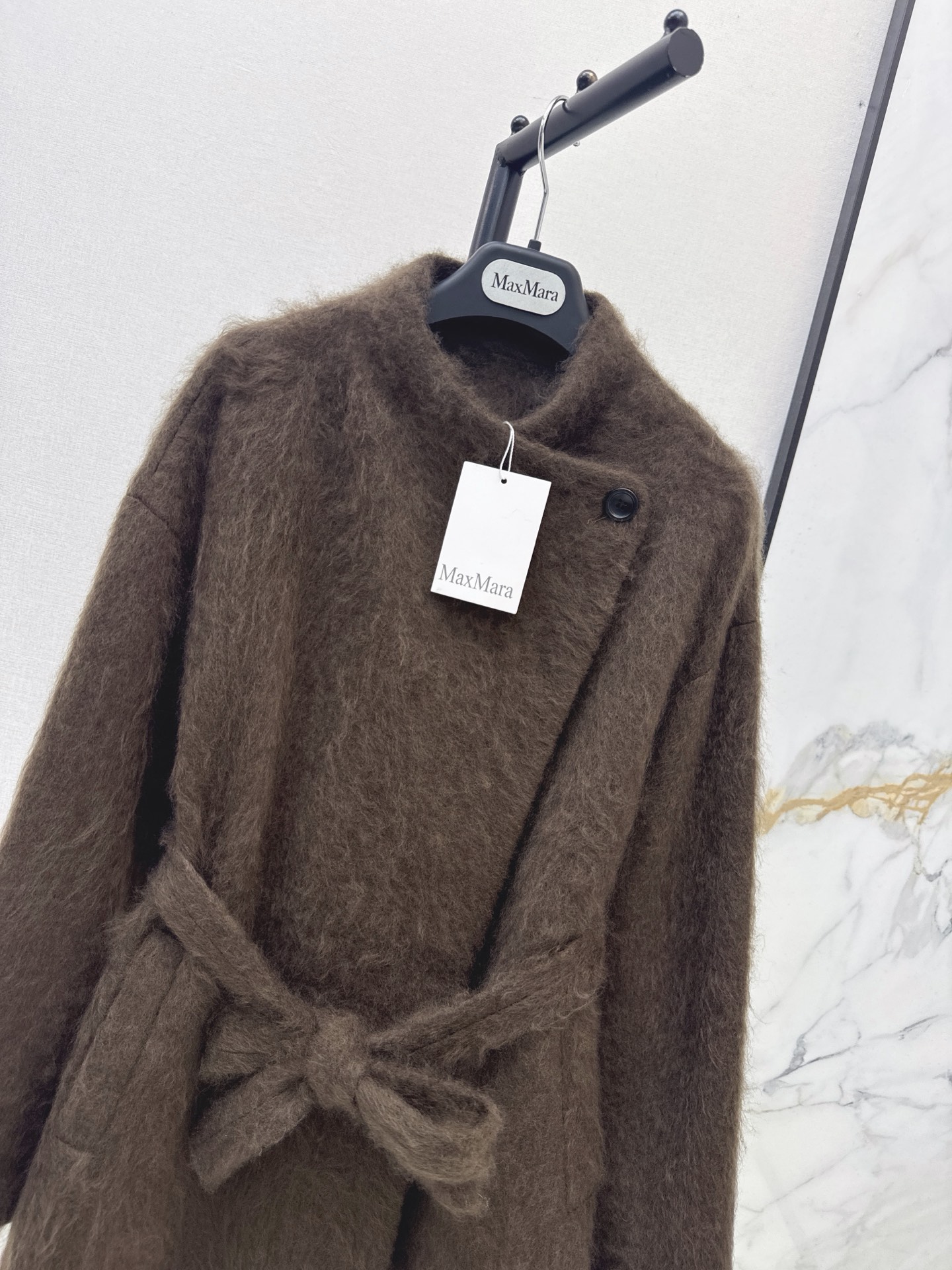 Max 26fw woolen belted jacket