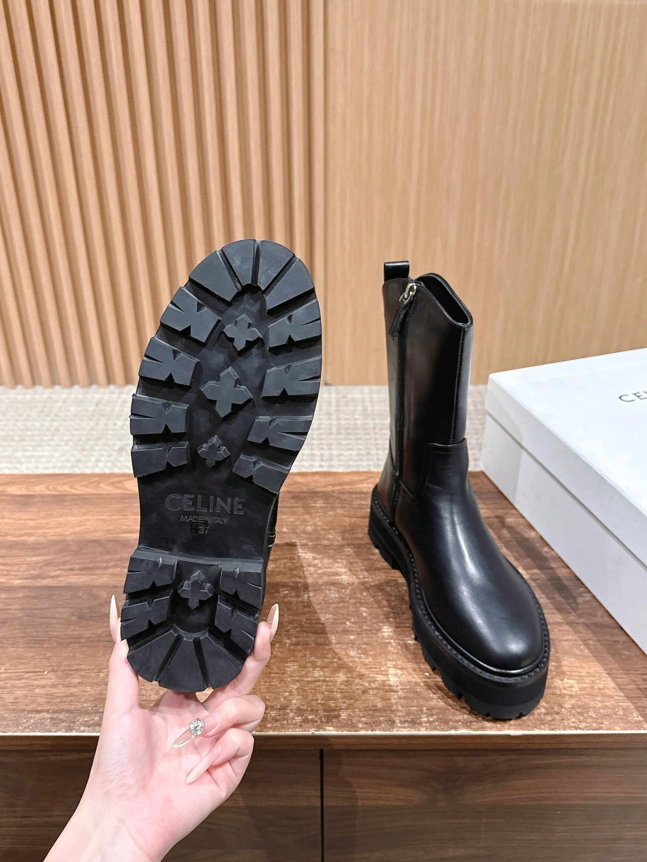 Celi 25fw boots