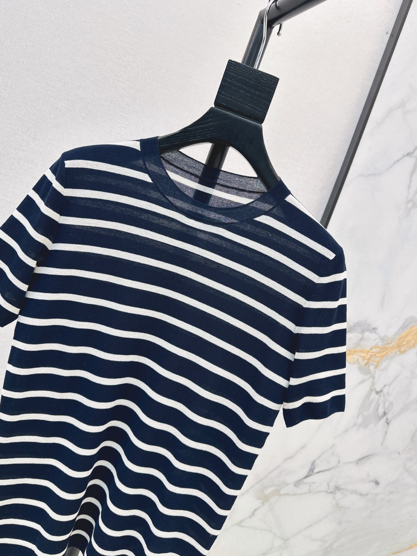 Fen 26fw stripe knit top