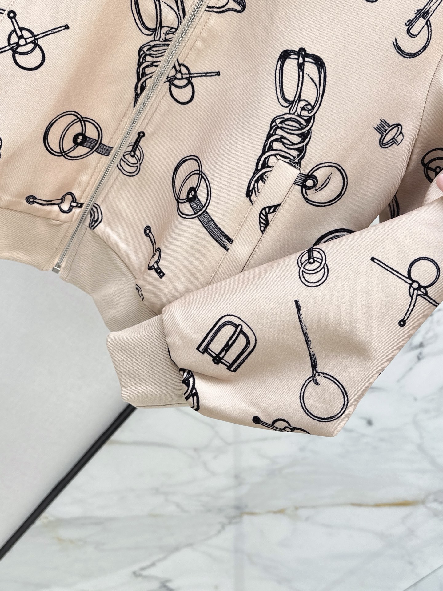 Her 26fw print zipper jacket