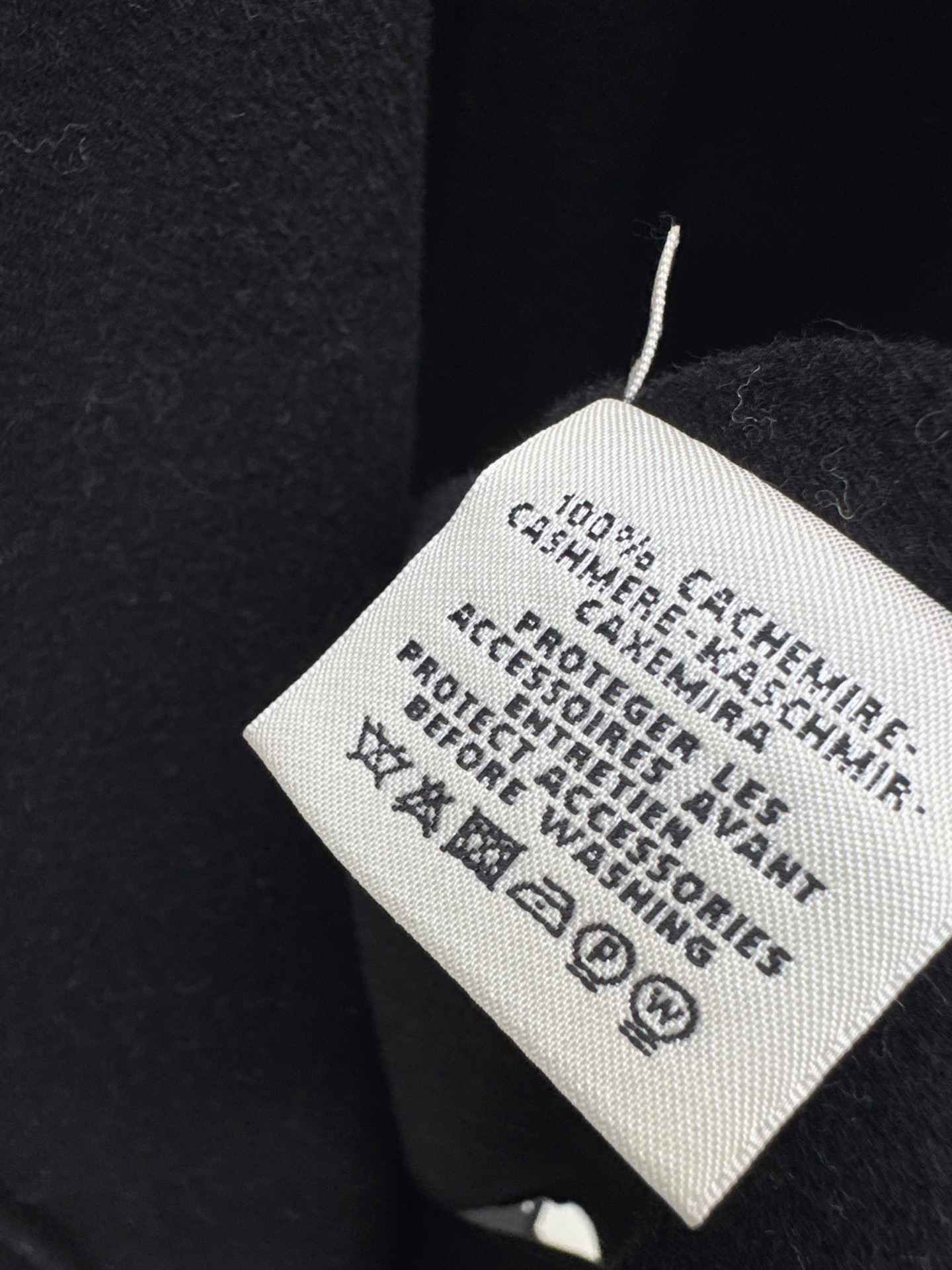 Her 26fw woolen belted overcoats
