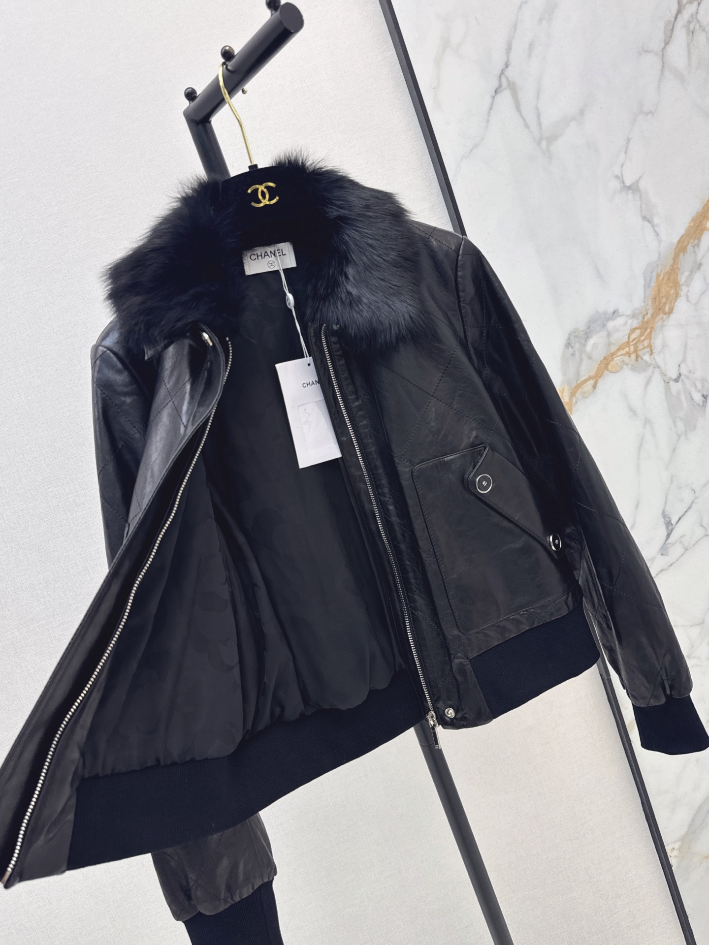 Chan 26fw leather jacket