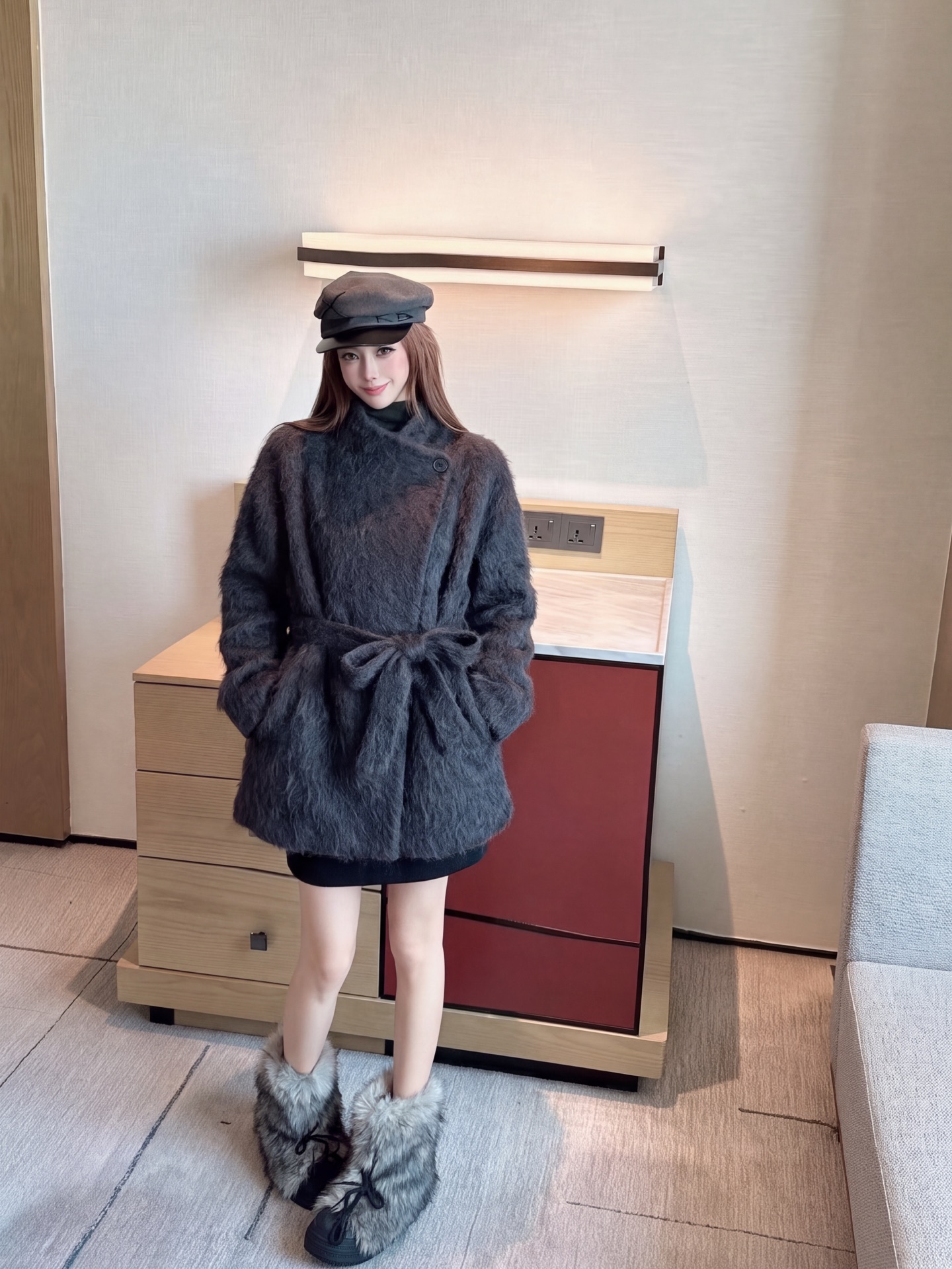 Max 26fw woolen belted jacket